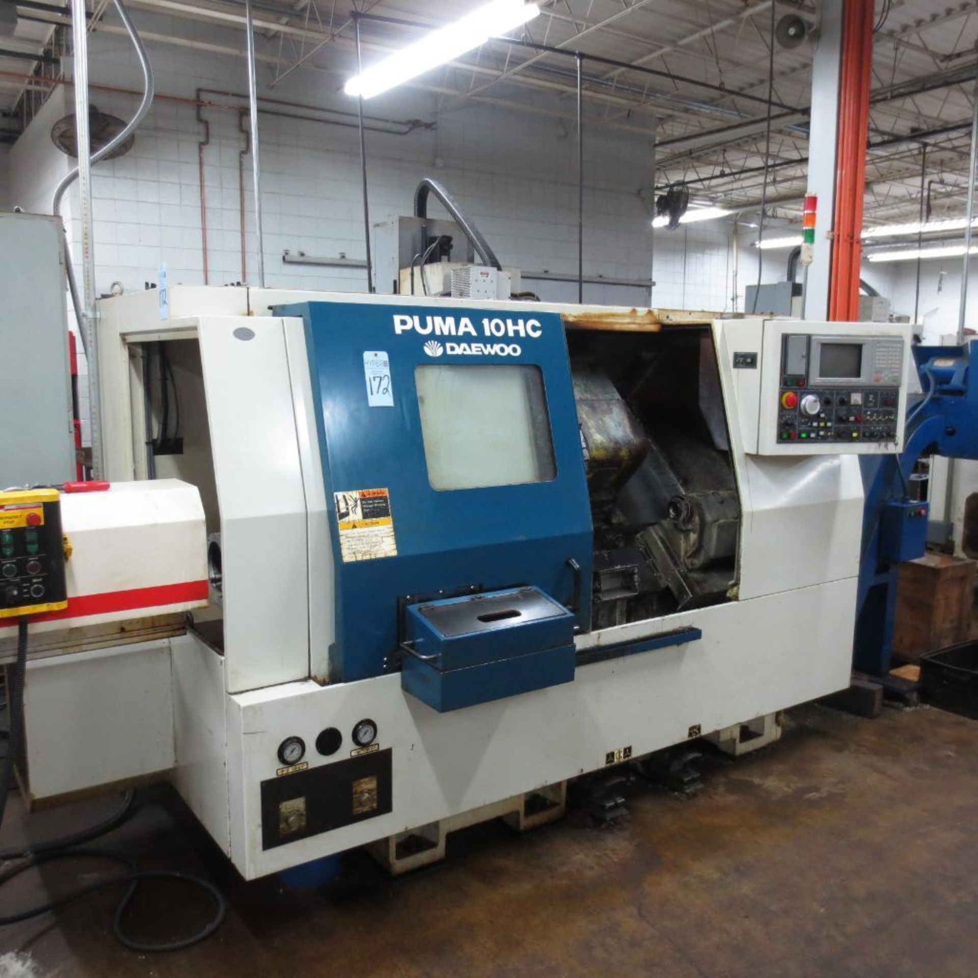 Daewoo Model Puma 10HC CNC Turning Center S/N PH100770 (1997) 10 Position Turret, Mitsubishi Model M