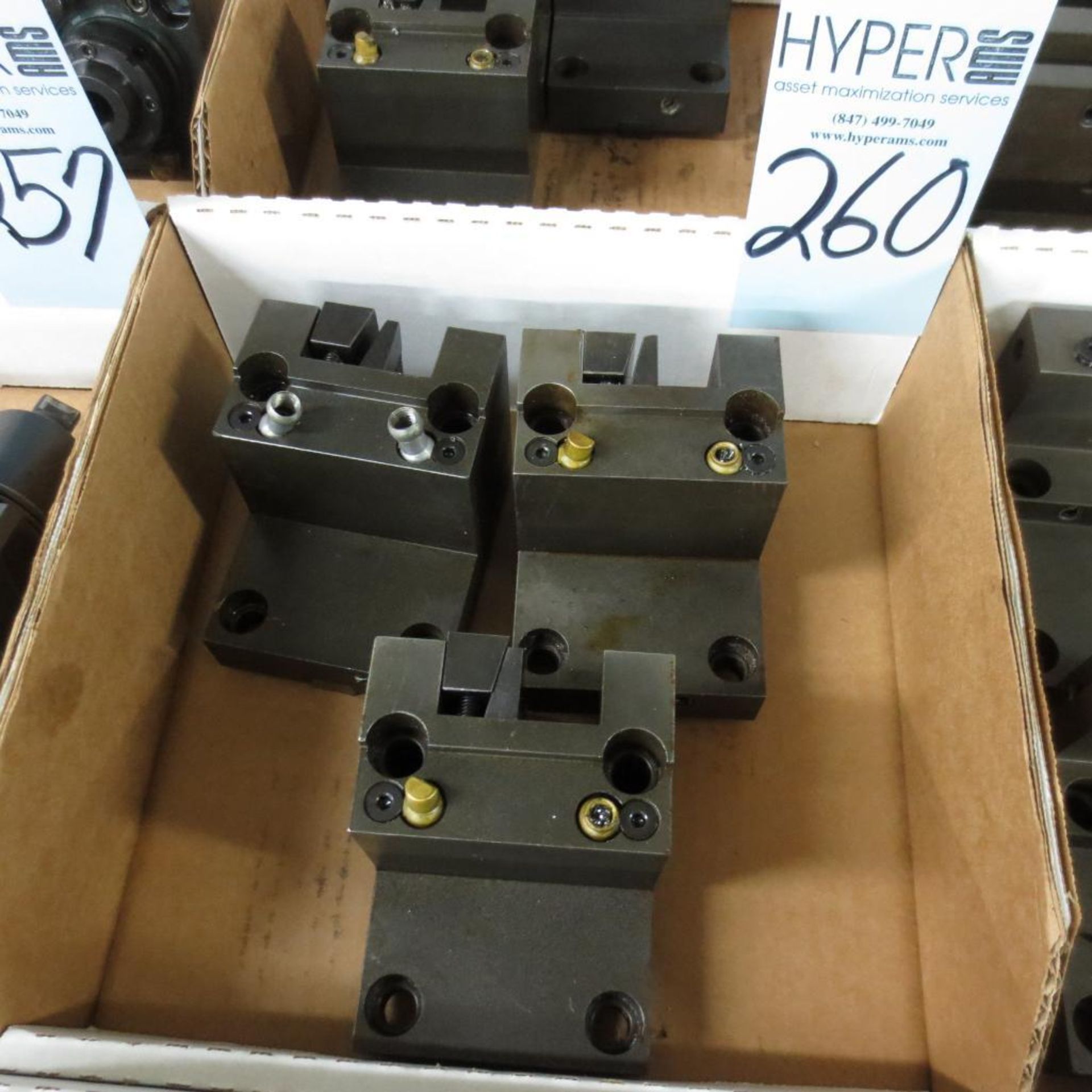 Daewoo Static Holder turning tool Blocks in One Box