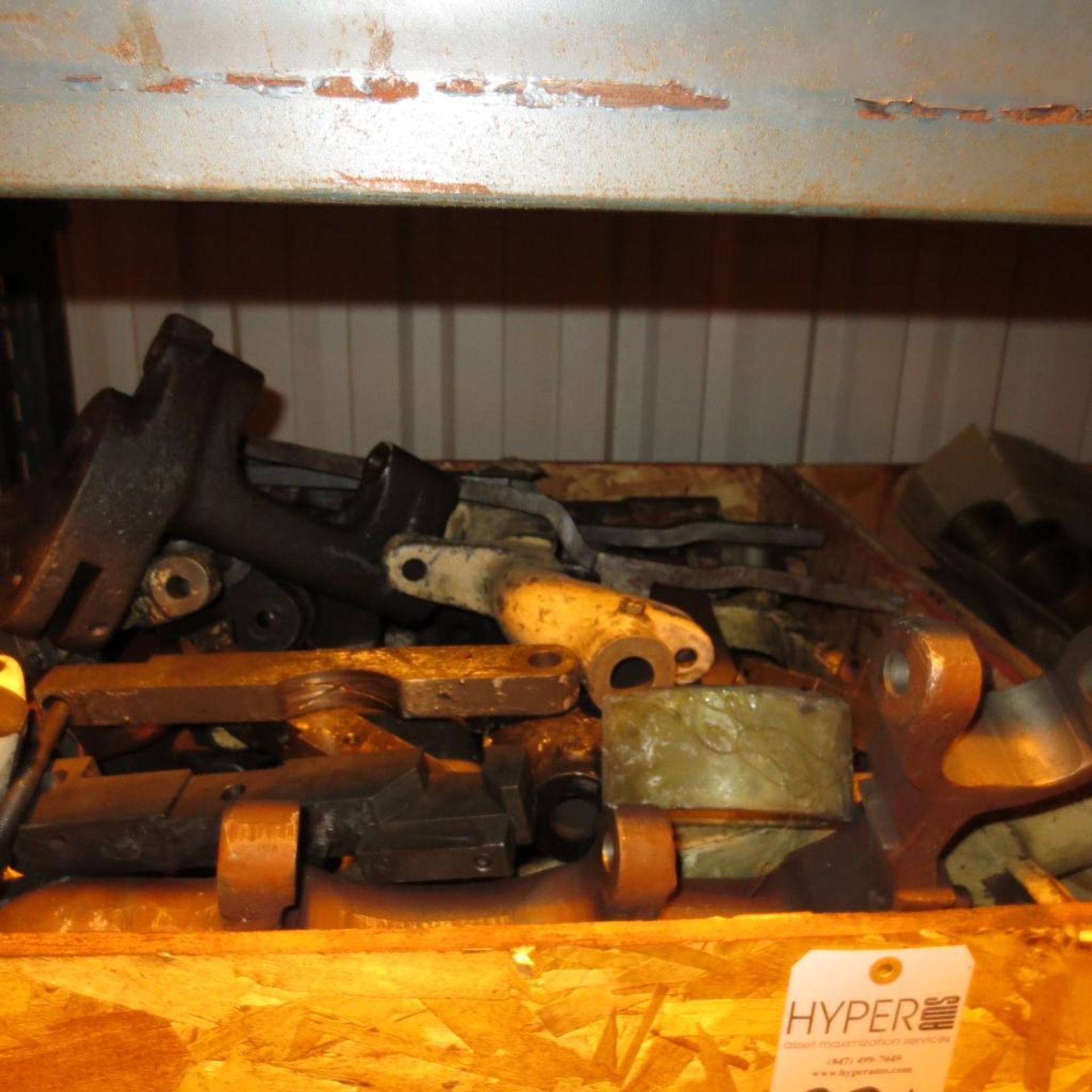 Large qty of Greenlee gears box levars and casting repair parts - Image 3 of 4