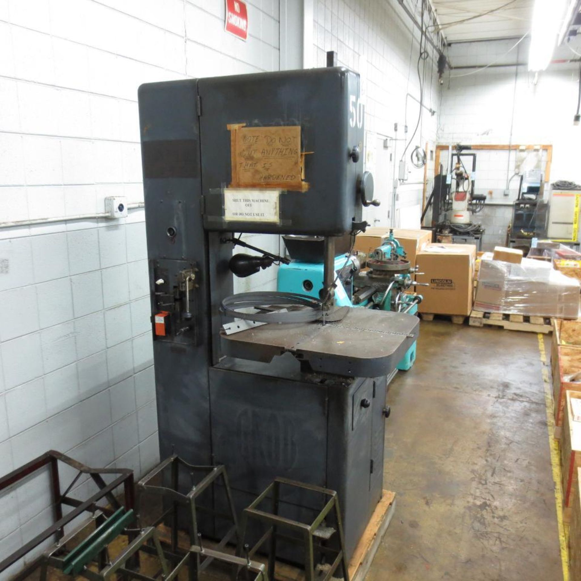 Grob No. NS18 Vertical Band Saw, 24" X 24" Table, 18" Throat *RIGGING $150*