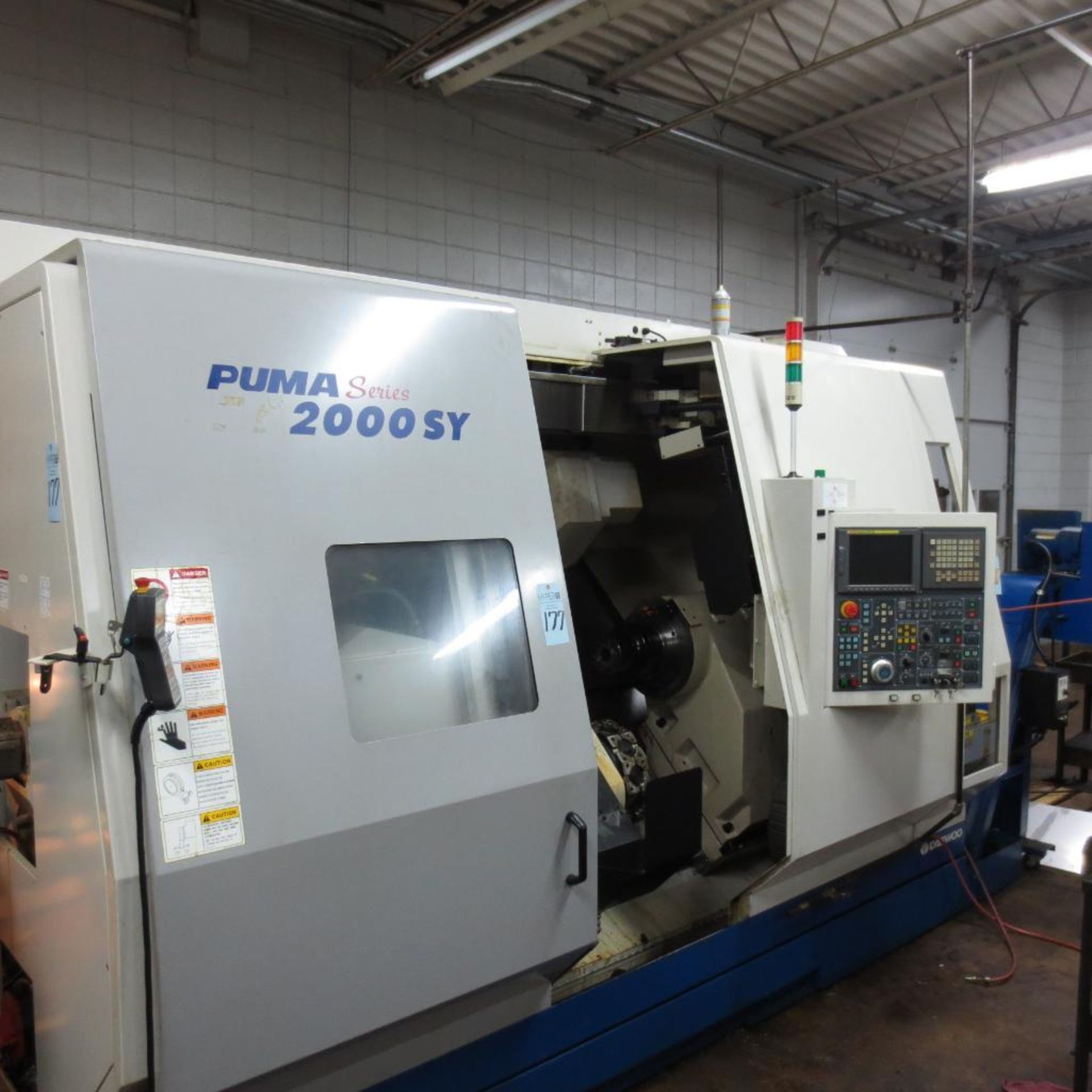 Daewoo Model Puma TT2000SY CNC Turning Center S/N PT20SY0071 (2005) Fanuc Series 18i-TB Controls,5,5 - Image 2 of 12