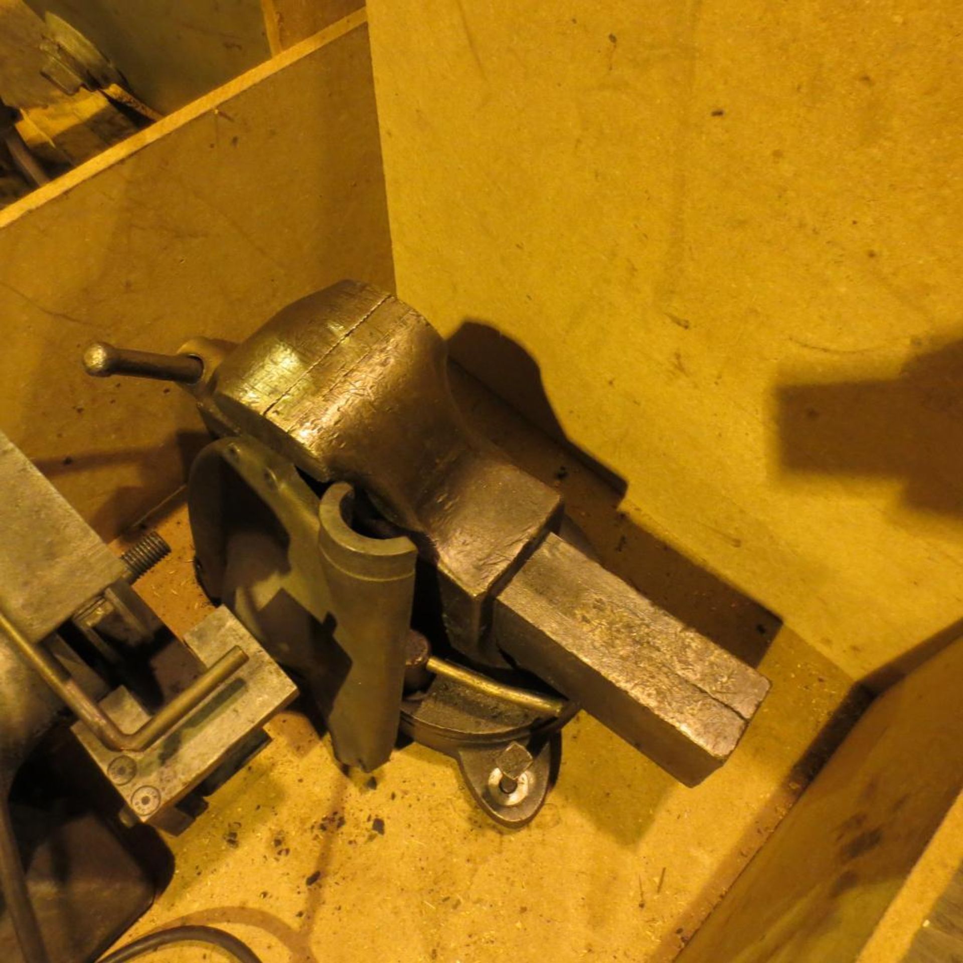 Baldor Double End Bench Grinder and Bench *RIGGING $25* - Image 3 of 3