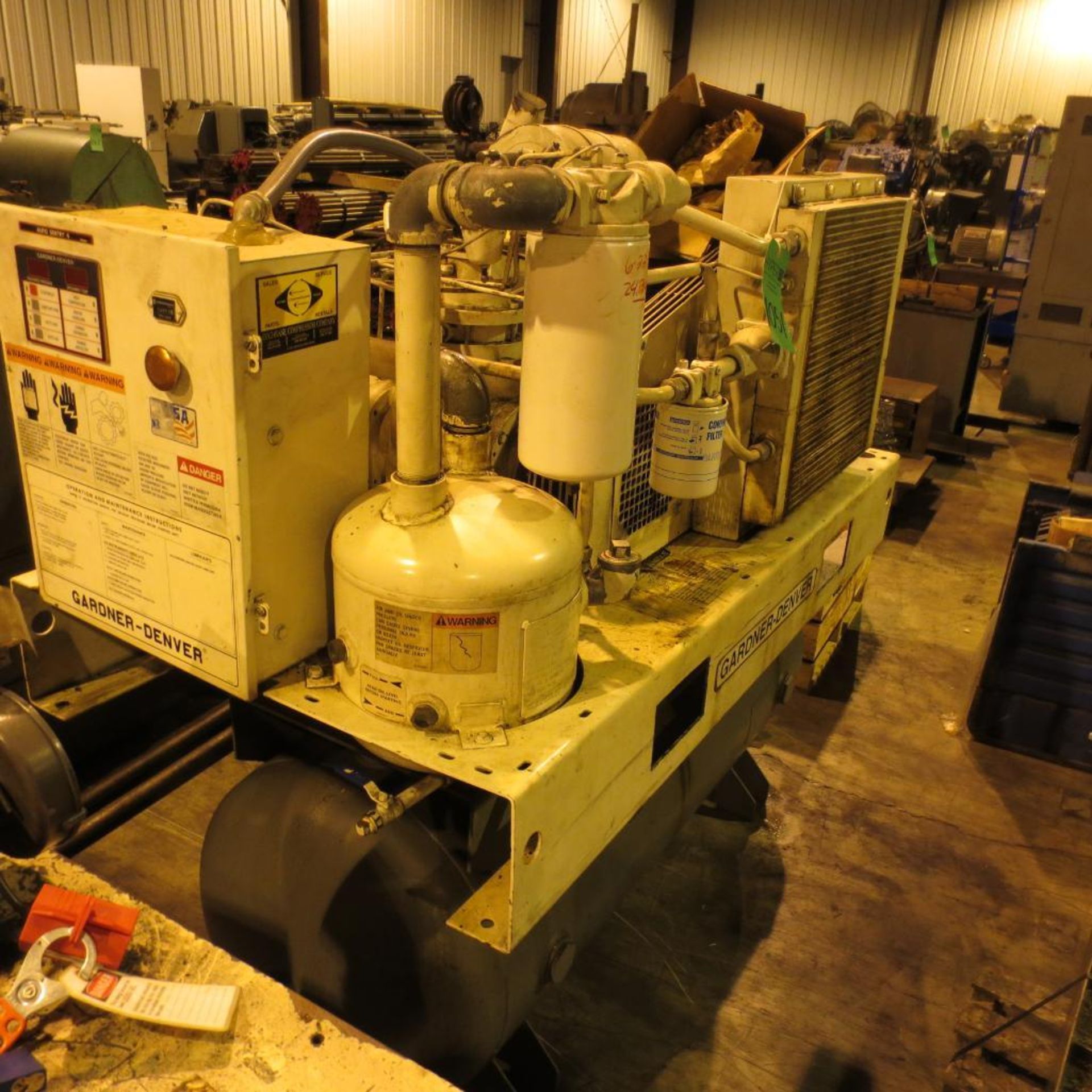 Gander Denver Air Compressor, Model EBEQED, 100PSIG, 230V,1896RPM, 3PH, 24569HR, 20HP *RIGGING $150* - Image 3 of 5