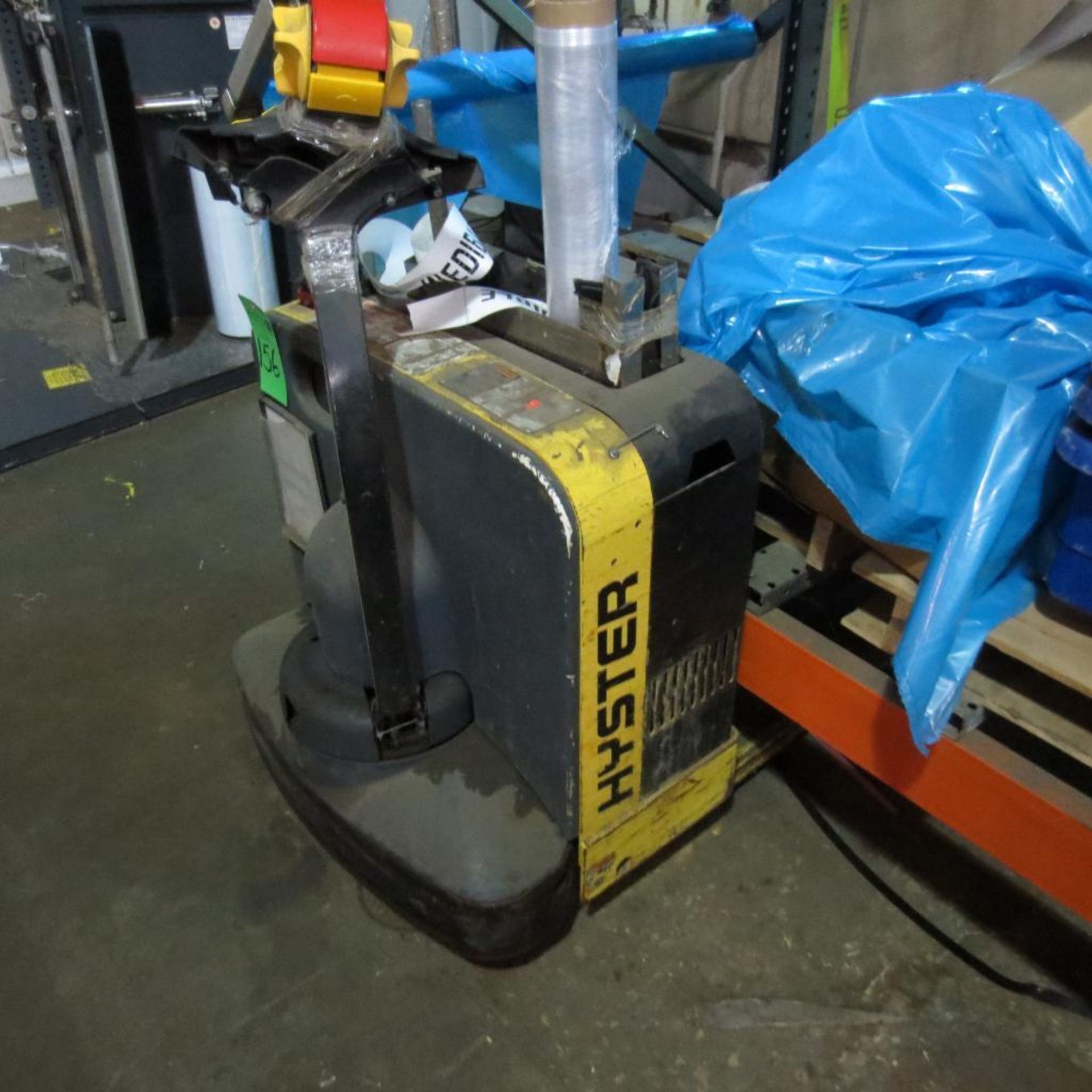 Hyster Electric Pallet Jack Handel Needs some work