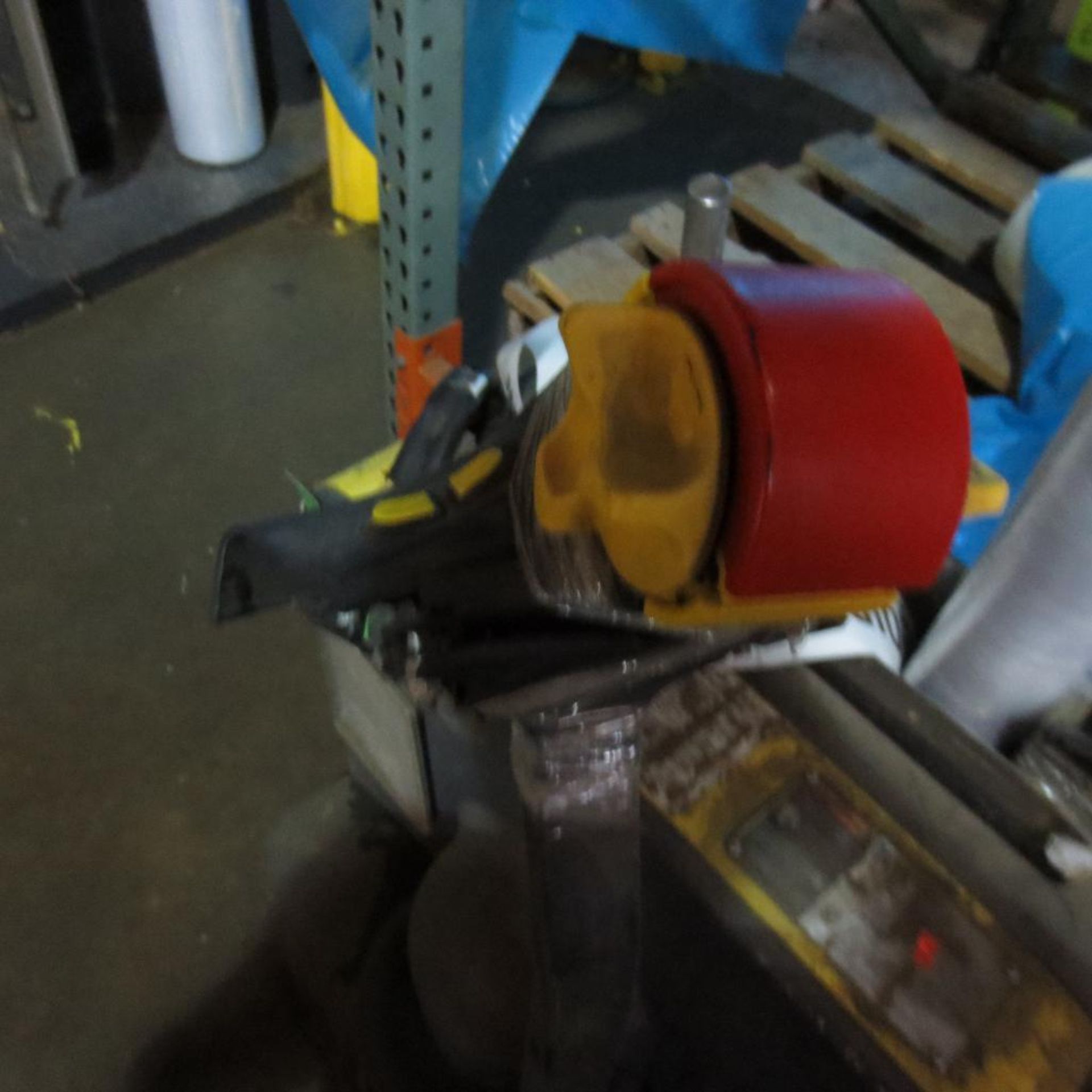 Hyster Electric Pallet Jack Handel Needs some work - Image 3 of 3