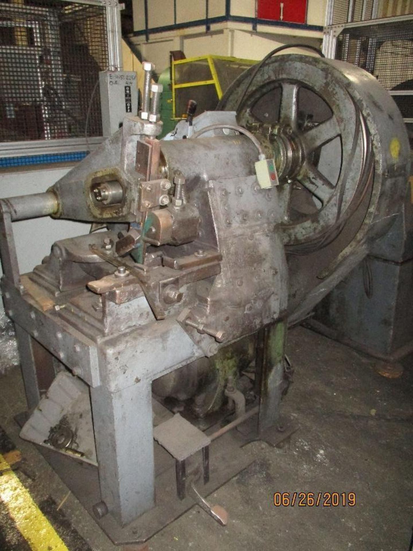 Sleeper And Hartley Hooker Machine M/N 4-322 S/N 10-2402, Located at 800 West Broadway St. Three Riv - Image 2 of 4