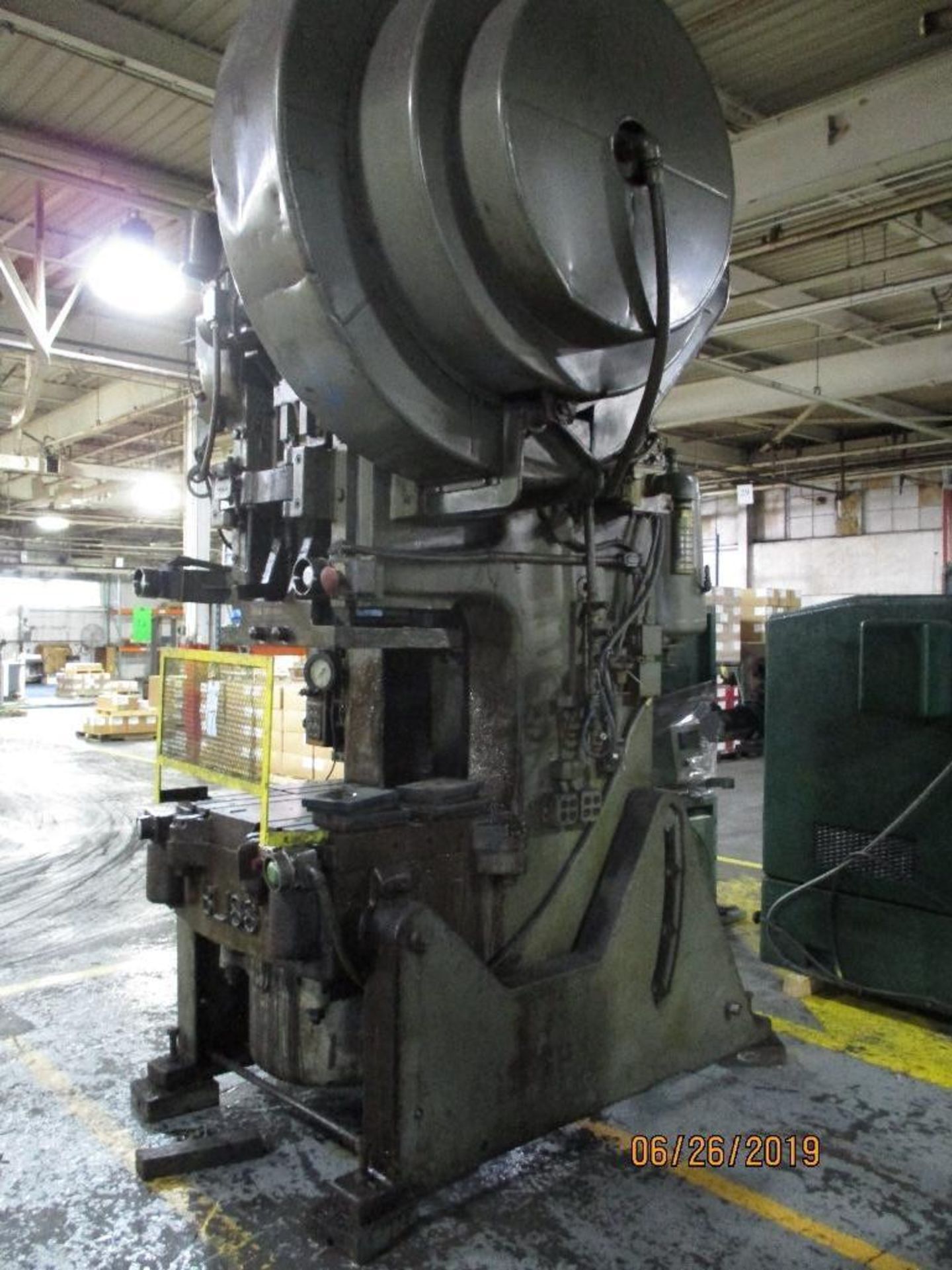 Bliss 125 Ton Press, M/N 125T, 2 1/2" Die Shank, 3 1/2" Slide Adjustment, 10" Stroke, 15" Shot Heigh - Image 3 of 9