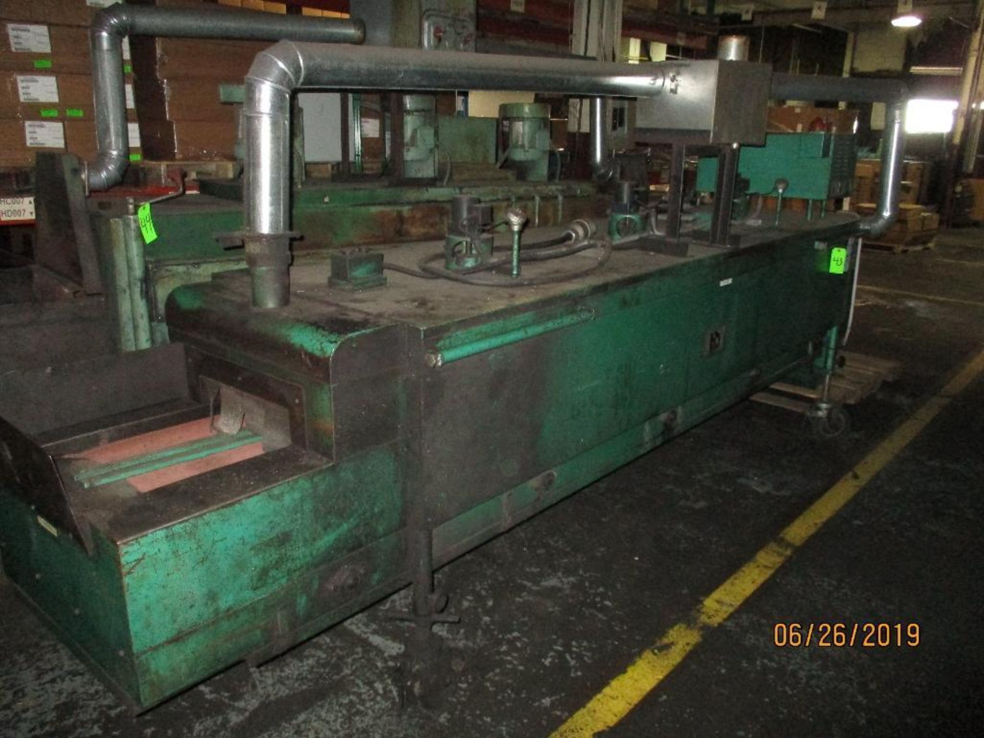 Huei Shang Industrial Electric Conveyor Oven M/N HCF-400, 13' x 3', Located at 800 West Broadway St. - Image 2 of 3