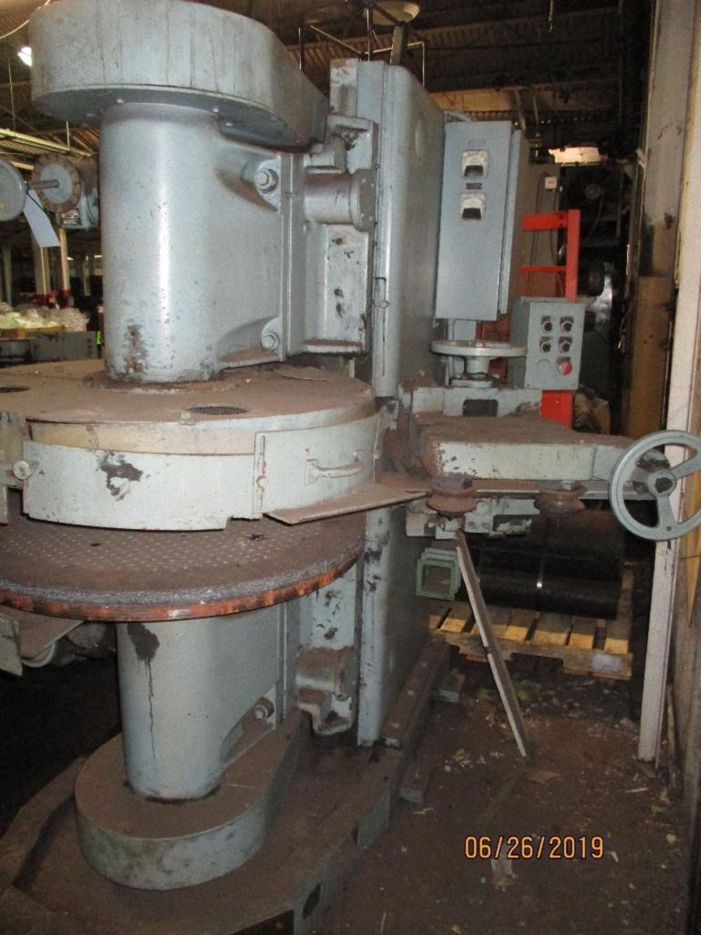 Besly Disc Grinder Model No. Unknown, Located at 800 West Broadway St. Three Rivers, MI. 49098 - Image 6 of 12