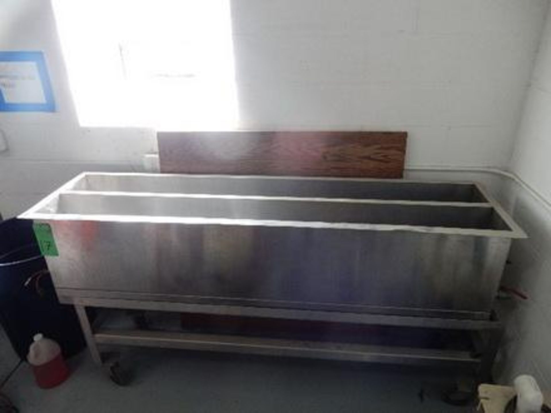 Stainless Steel Cleaner Soak Tank Dimension: 21 1/2 x 78" x 40".