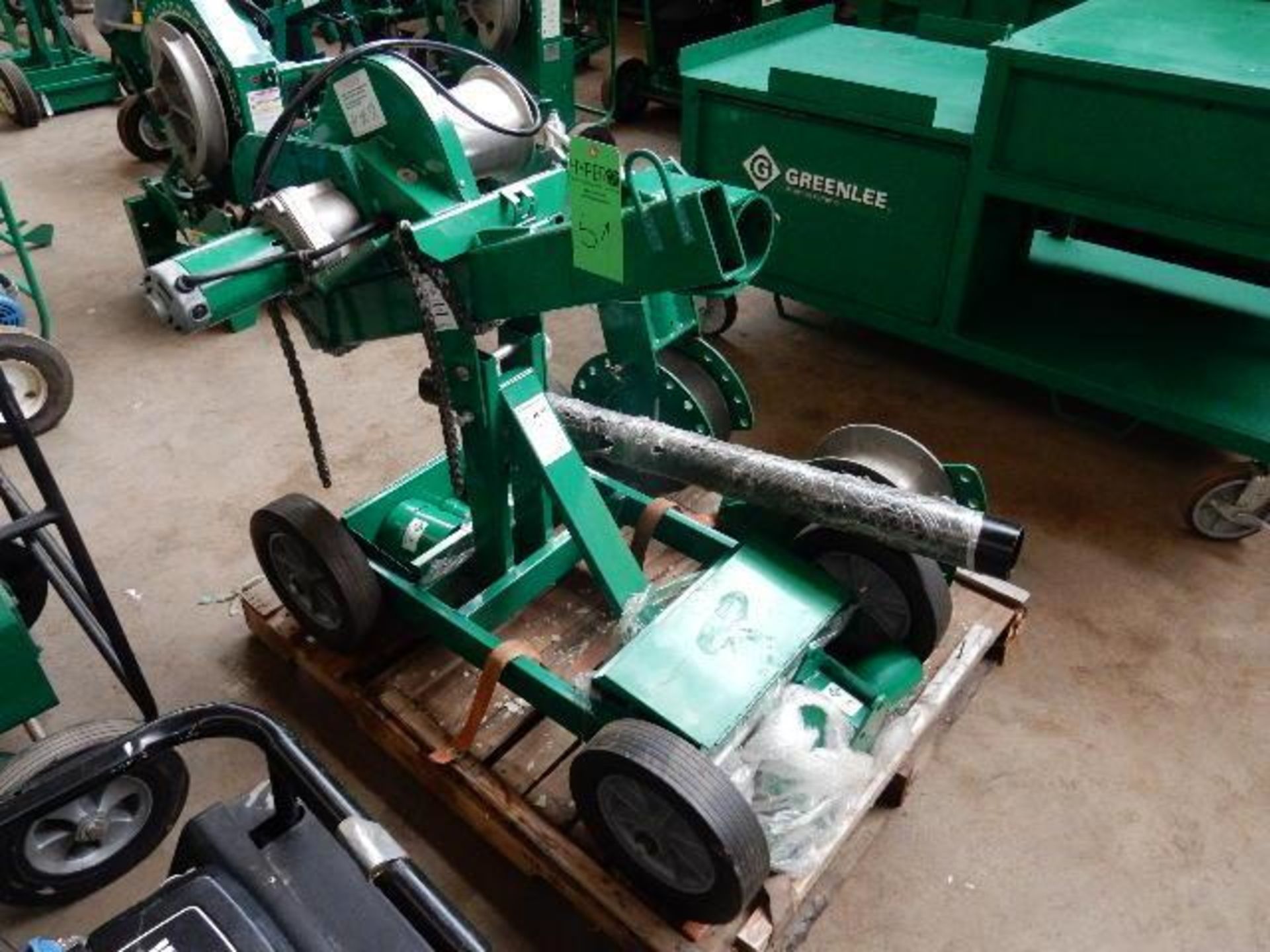 GREENLEE Portable 640 Tugger Cable Puller S/N: YJ8O1OAN