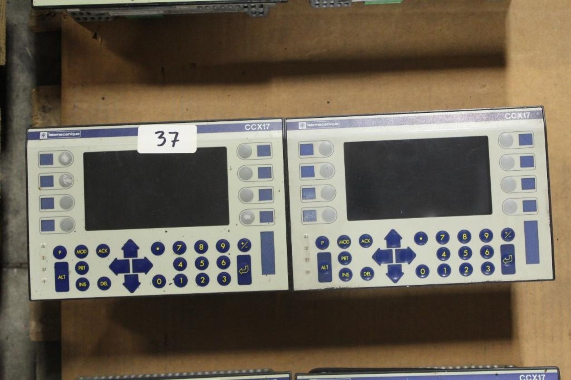 (Lot of 2) Schneider Automation Telemecanique Modicon CCX17 TCCX1730LW LCD Operator Panel