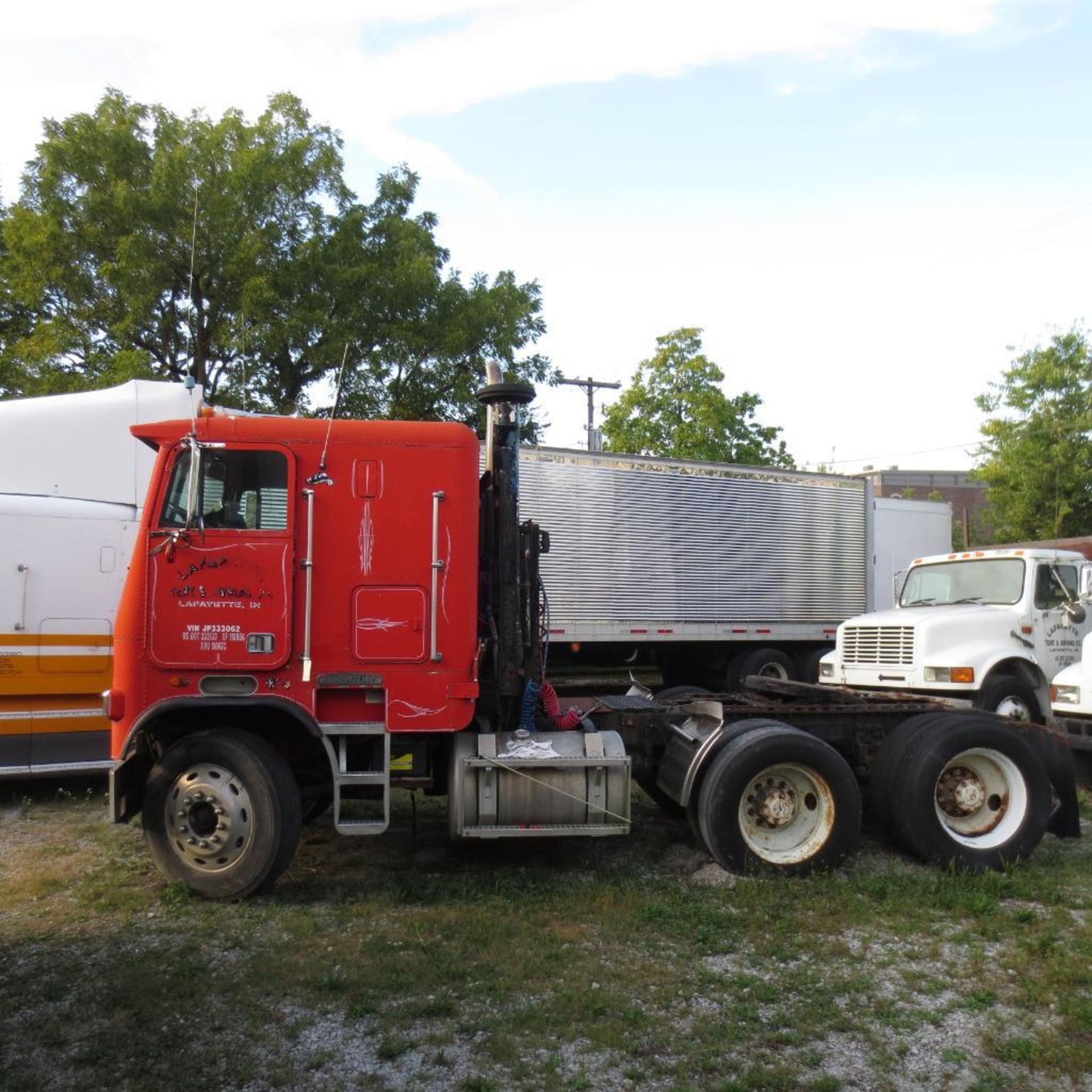 Freightliner Sleeper Truck Tractor T/A Vin 1FUPTCYBXJP333062 (1988), 14.0 L Diesel, 6X4, 758,488 Mil - Image 2 of 15