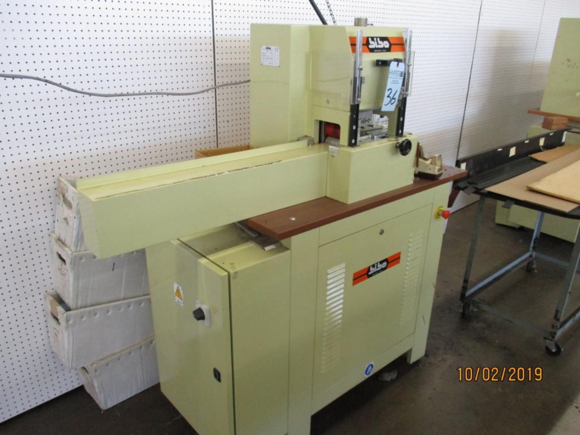 Bibo FCA 86 Automatic Perforating Machine S/N: 640216 (2014) - Image 2 of 4