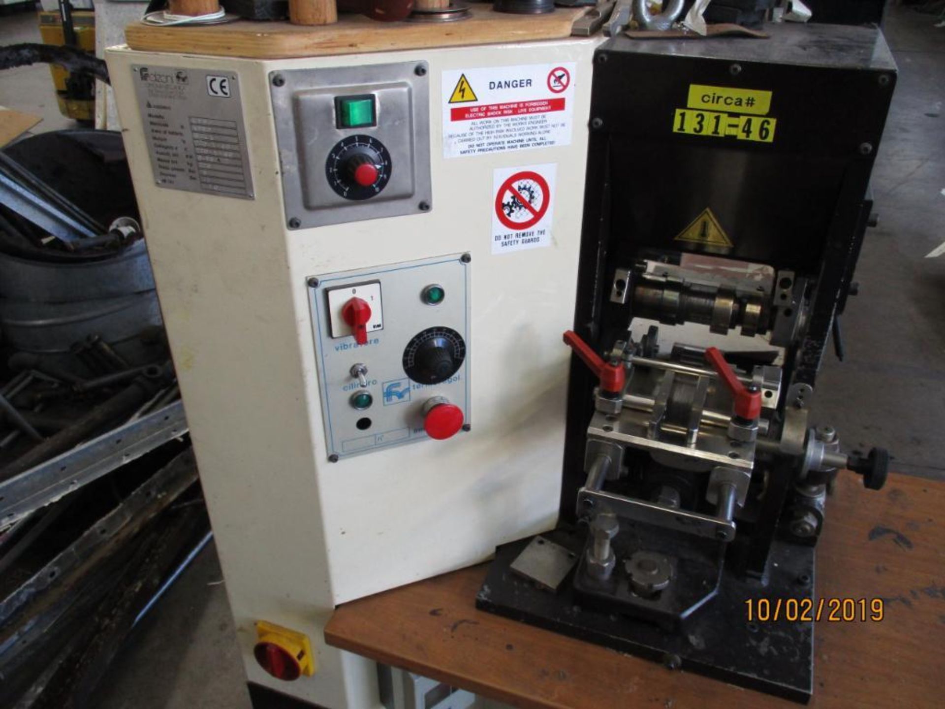 Falzoni Officina Meccanica MP90 Embossing Machine S/N: 6443 (1990) - Image 3 of 5