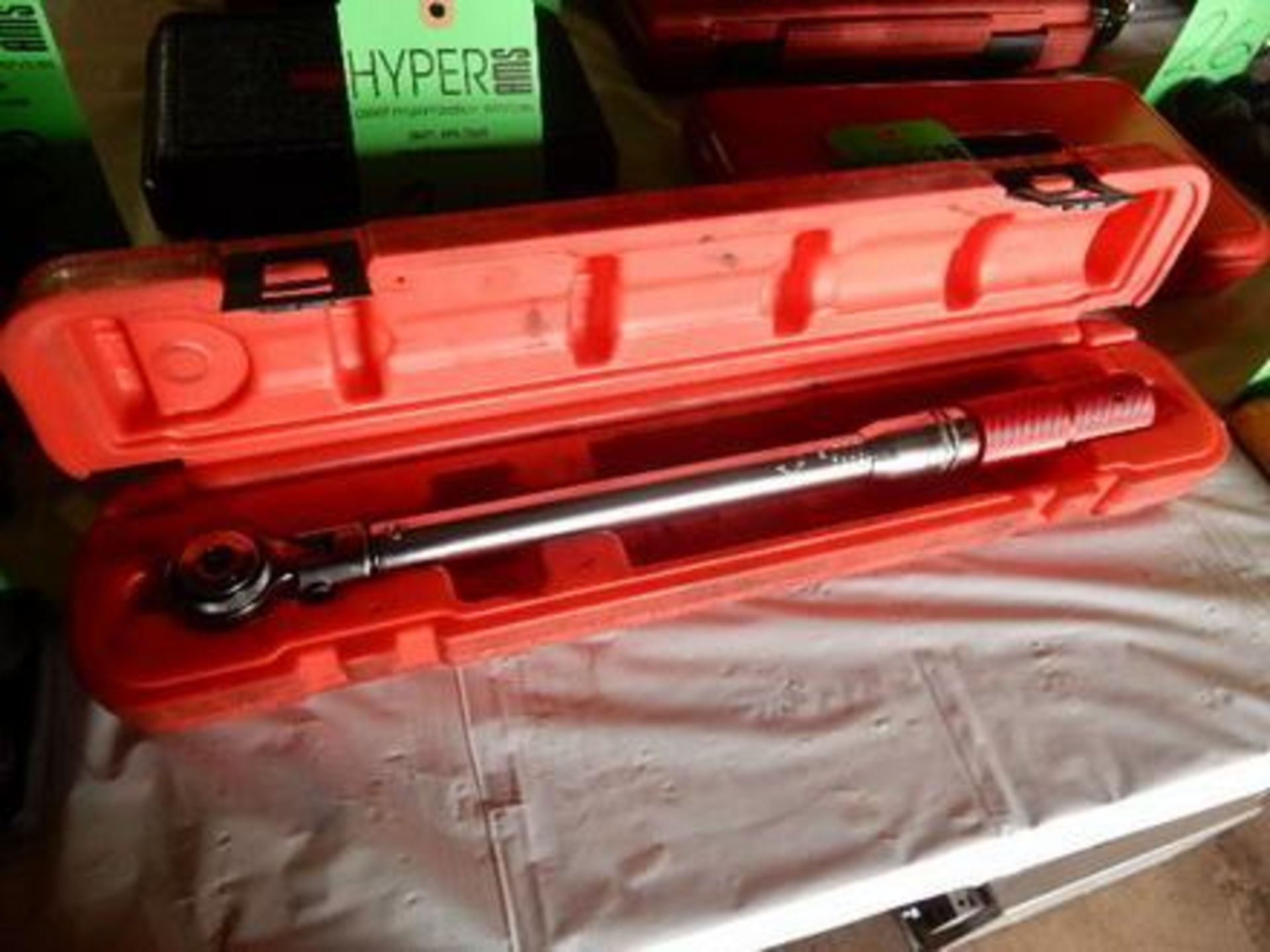 Mac Tools 3/8", Drive Flex Round-Head Micro-Adjustable Torque Wrench 10-100 ft-lbs.