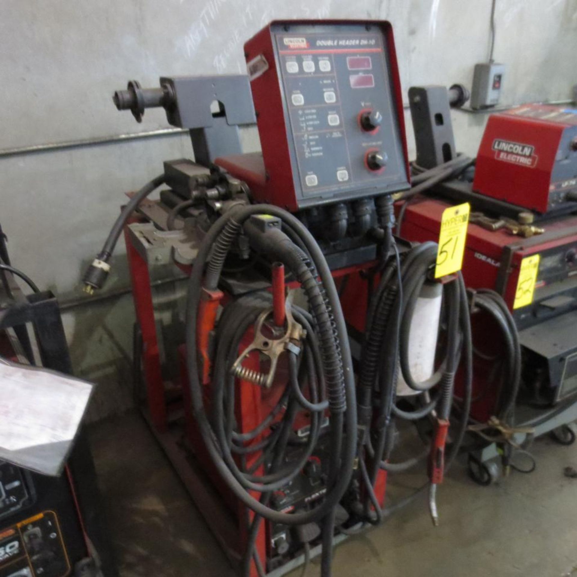 Lincoln Flex 500 Welder With Lincoln Double Header DH-10 Wire Feed