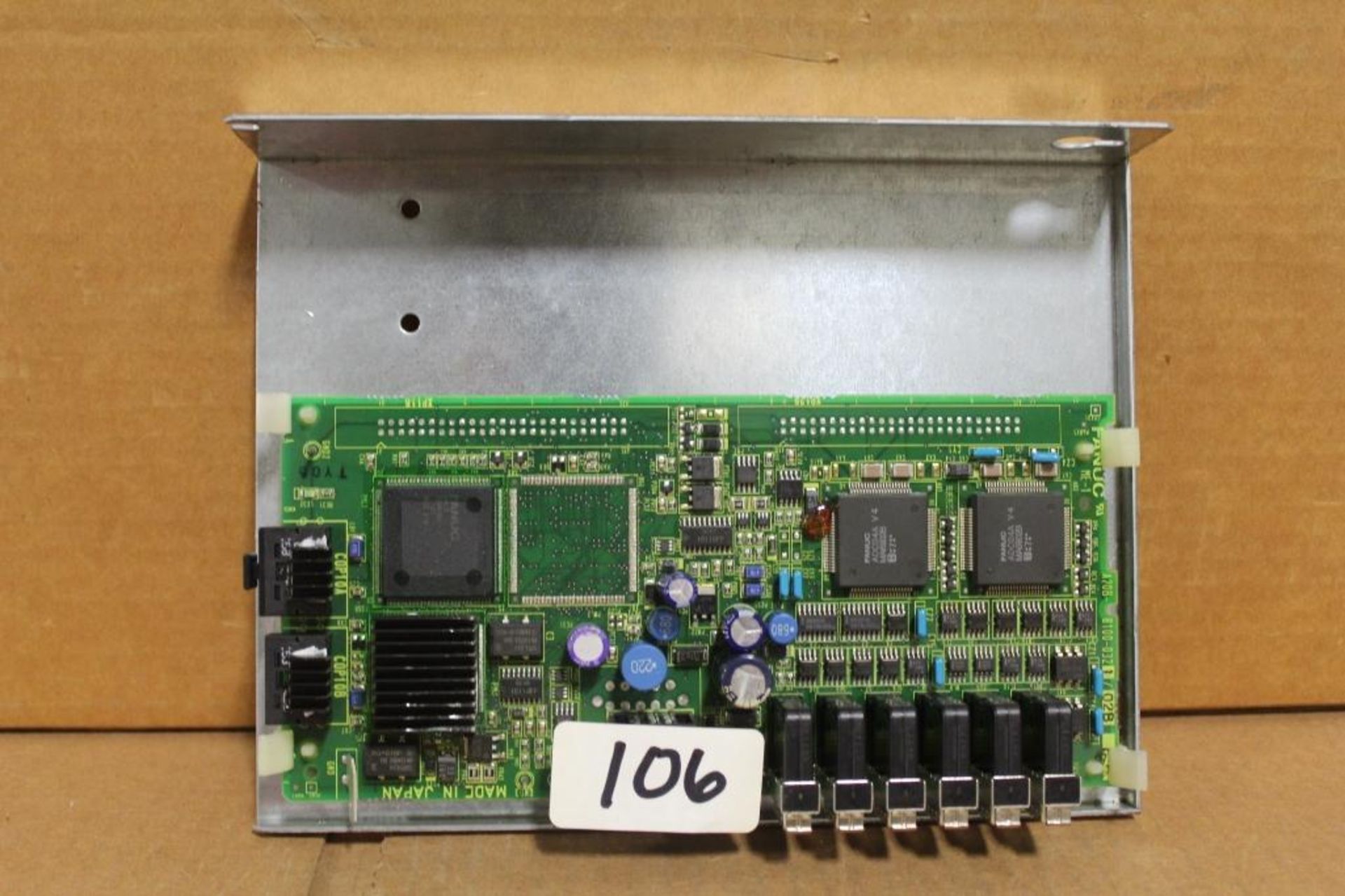 Fanuc A20B-8100-0321 Board