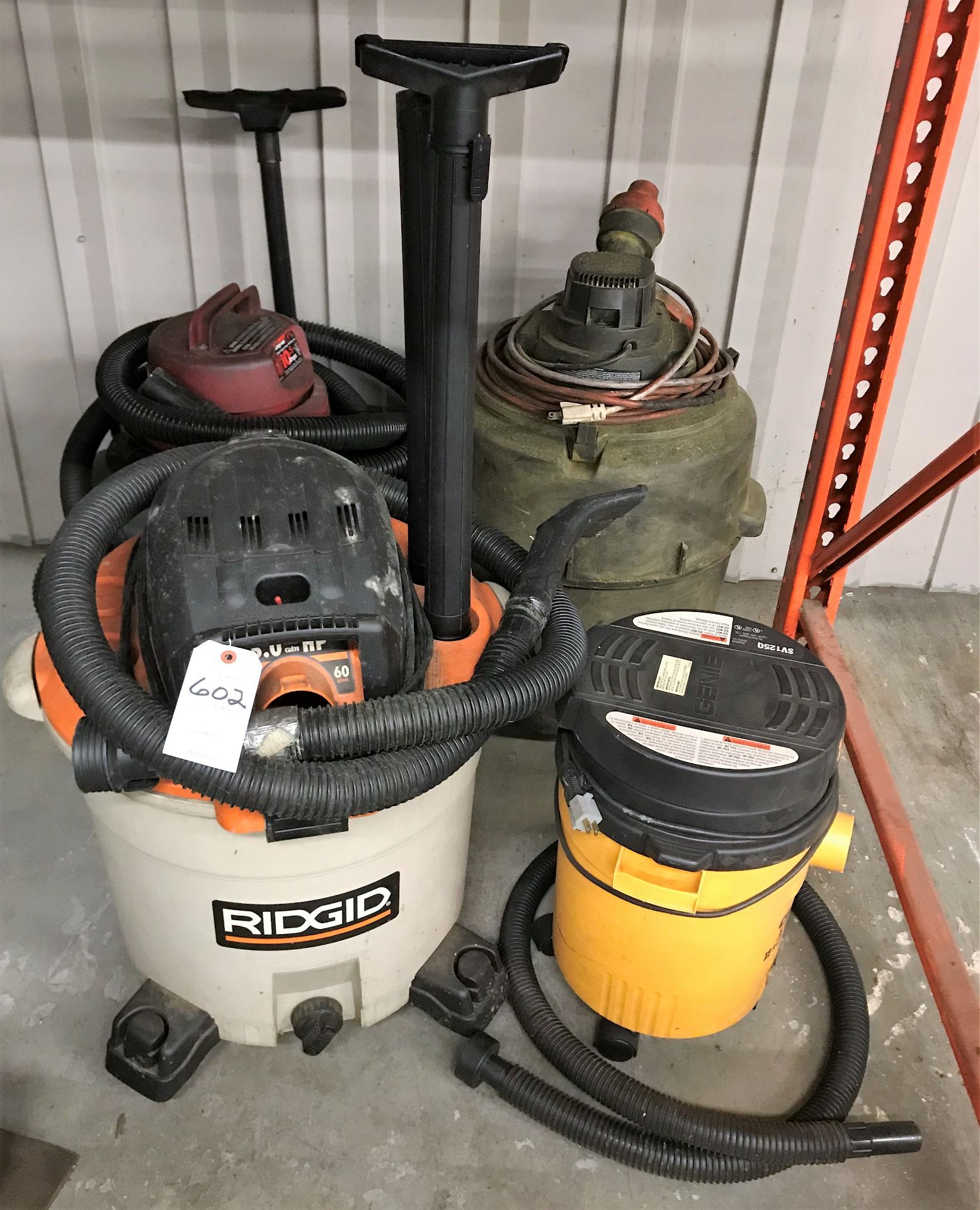 (4) Industrial Vacuums