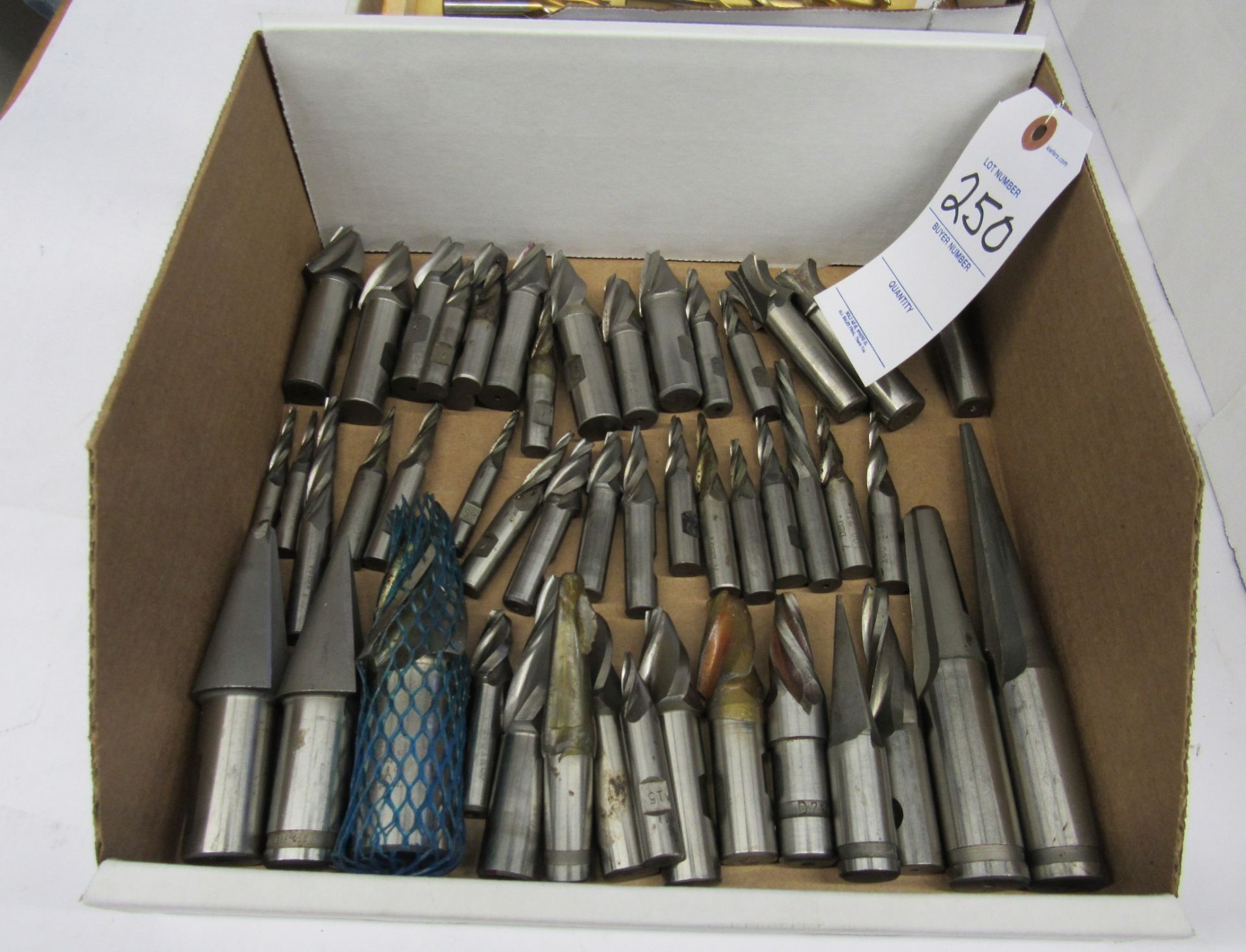 Lot Asst. Tapered Endmills