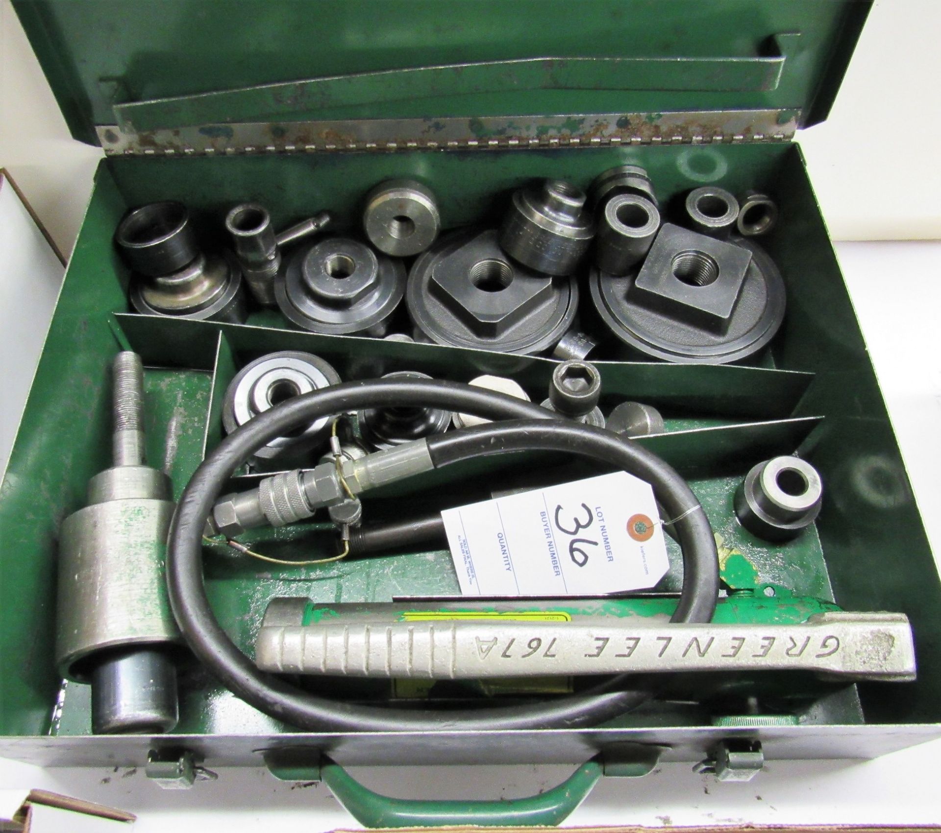 Greenlee No.7310 1/2"- 4" Conduit Knock Out Hydraulic Punch Set - Image 2 of 3