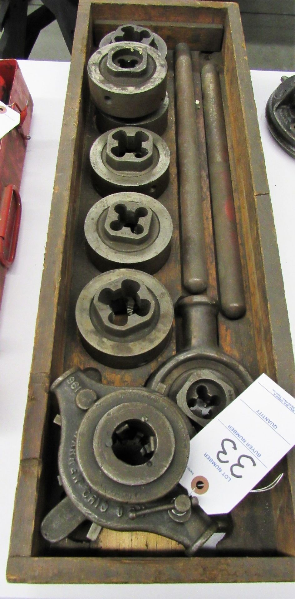 Pipe Threading Set - Image 2 of 2