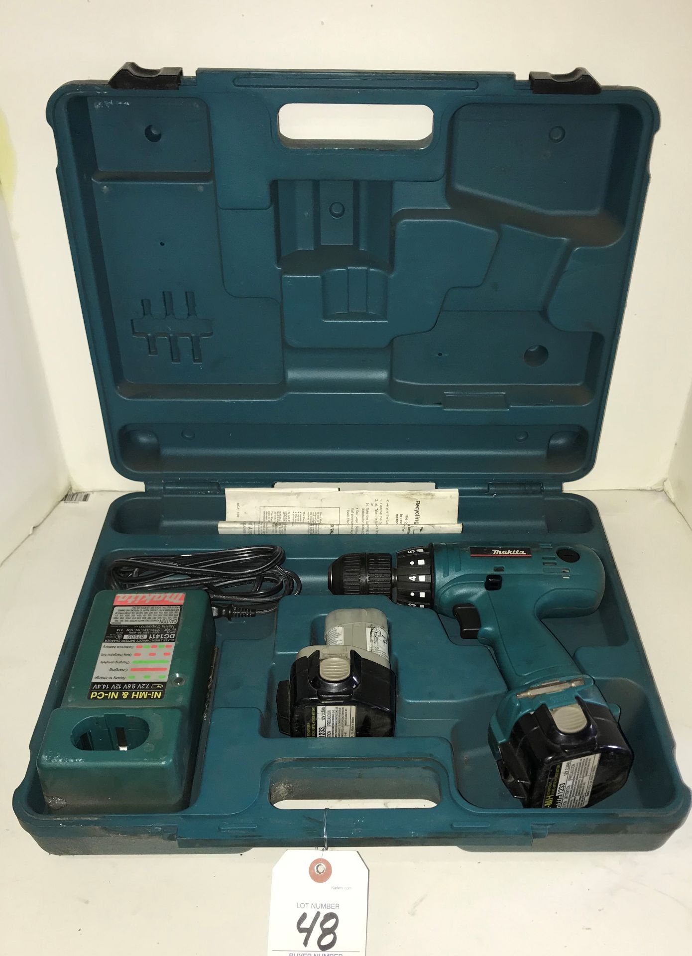 Makita 3/8" Cordless Drill