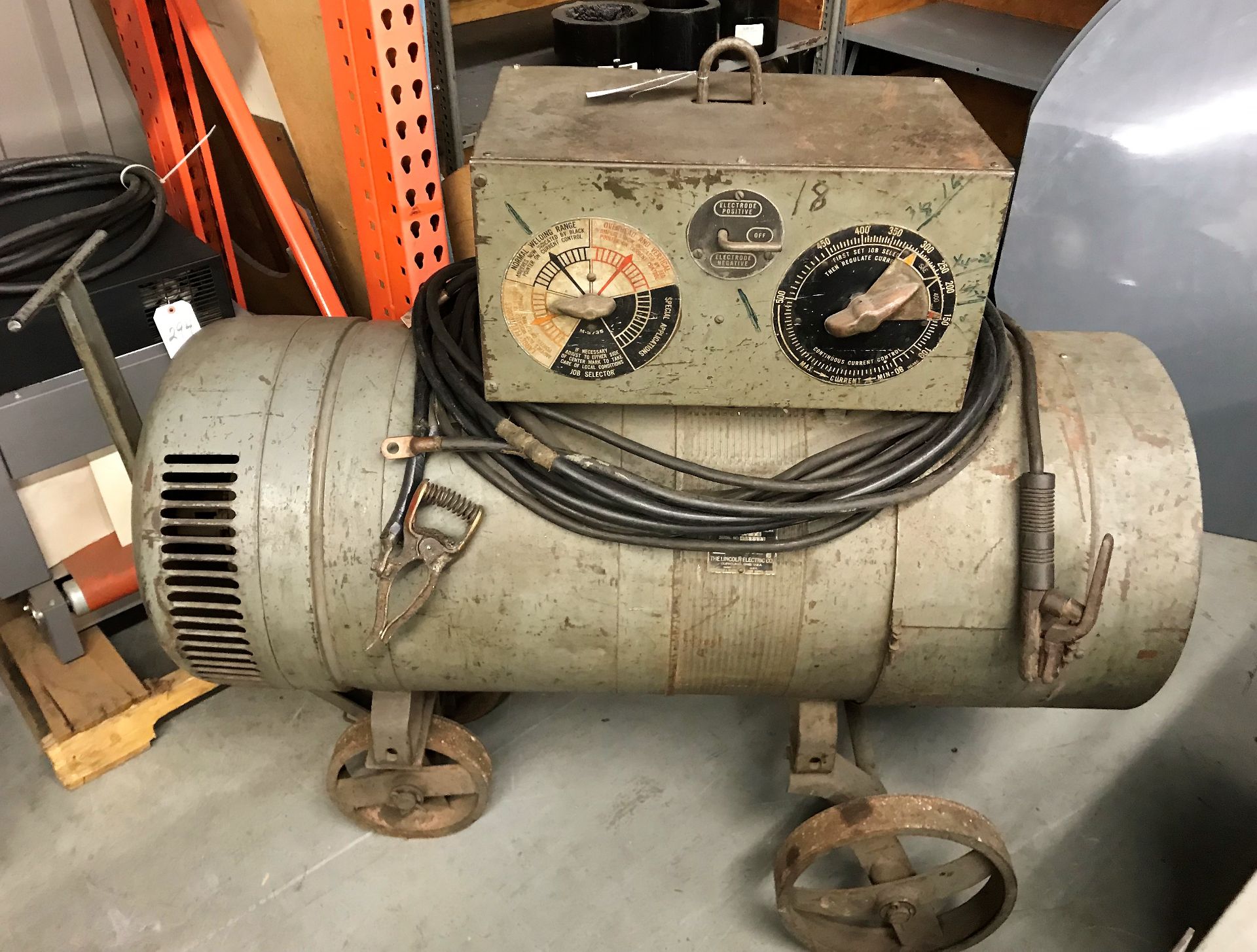 Lincoln Type SAE 400 Welder - w/ Cables, Clamps, 220/3/60