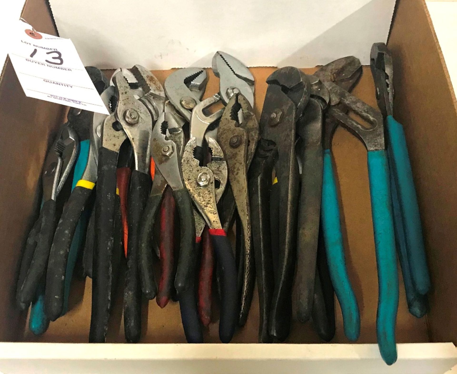 (18) Assorted Pliers