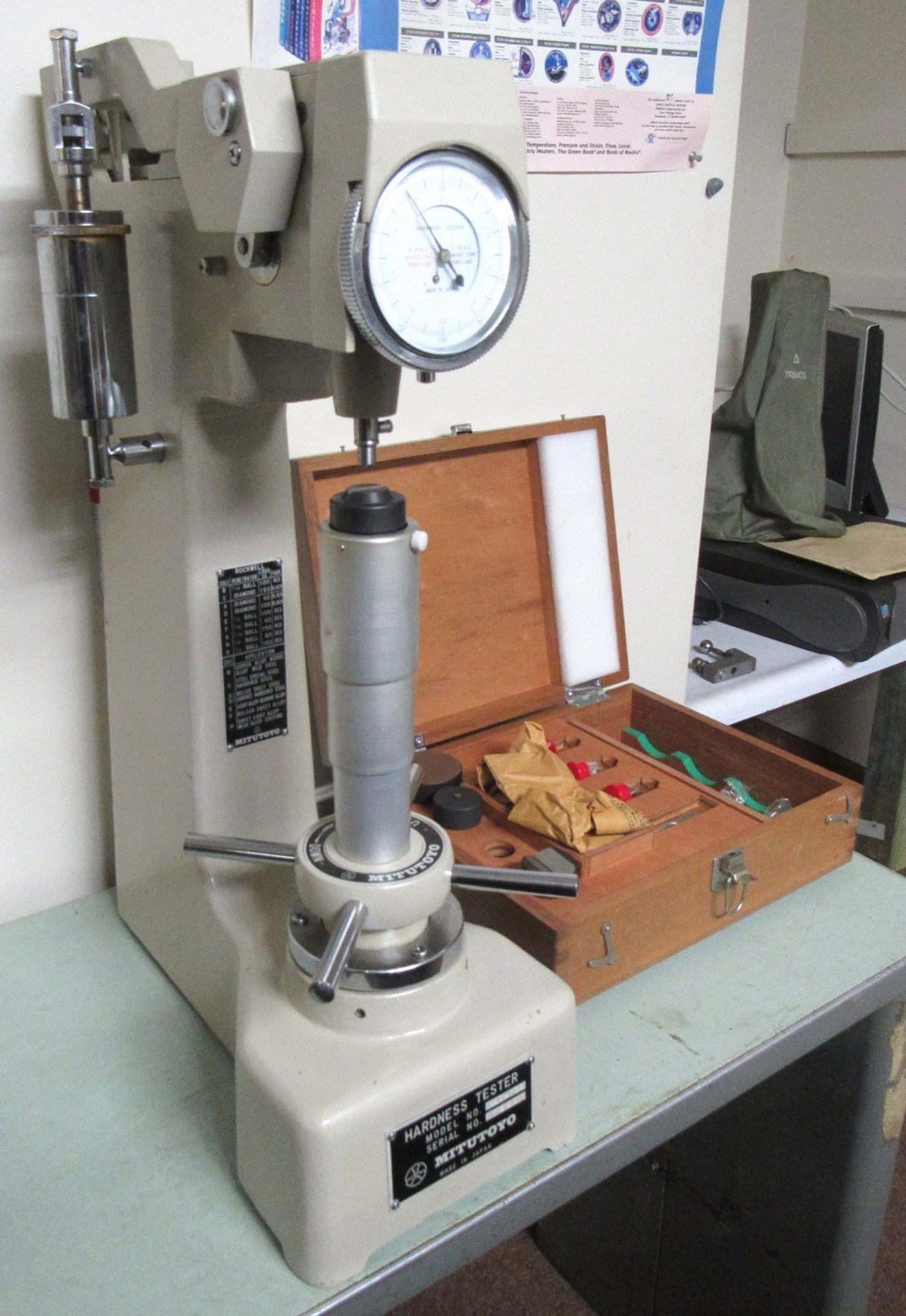 Mitutoyo Mod.940-130 Hardness Tester - S/N 1250