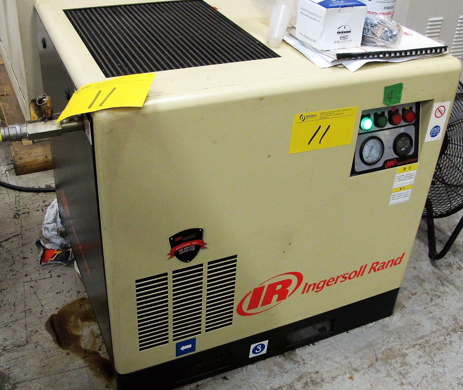 2010 INGERSOLL-RAND R7IU-A8-X ROTARY SCREW AIR COMPRESSOR, 10HP, S/N 42957JCBHAKL