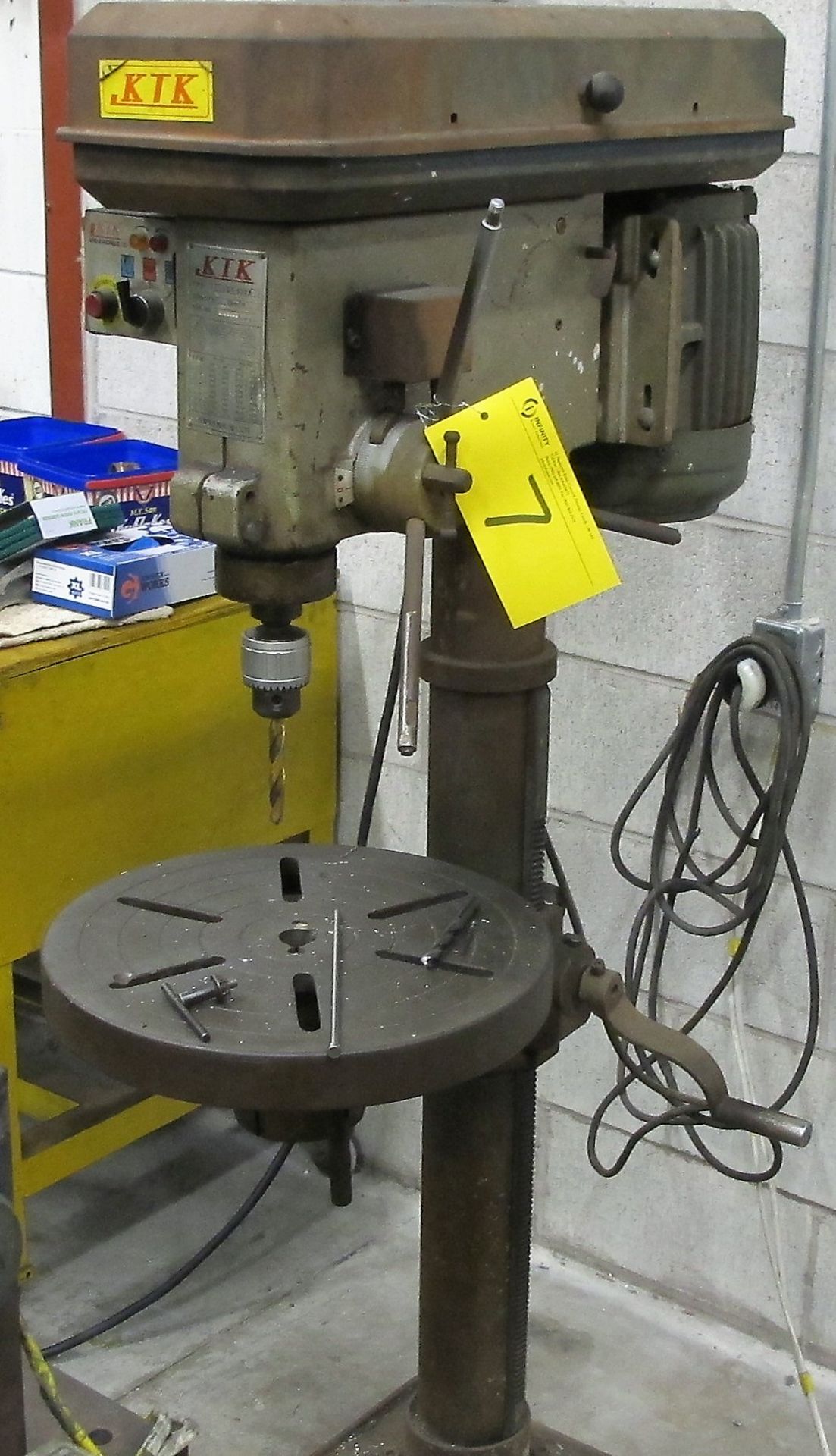 KTK LGT-550A DRILL PRESS, S/N 0206009, 380V