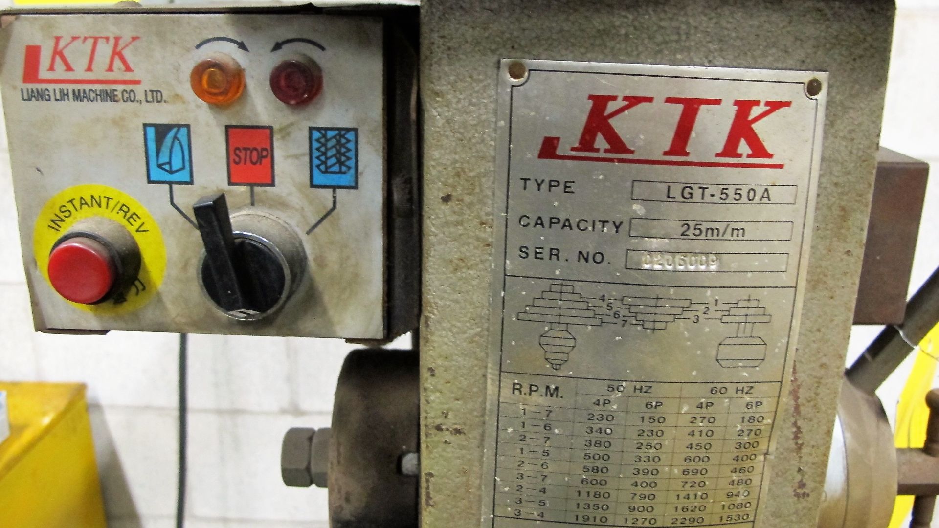 KTK LGT-550A DRILL PRESS, S/N 0206009, 380V - Image 2 of 2