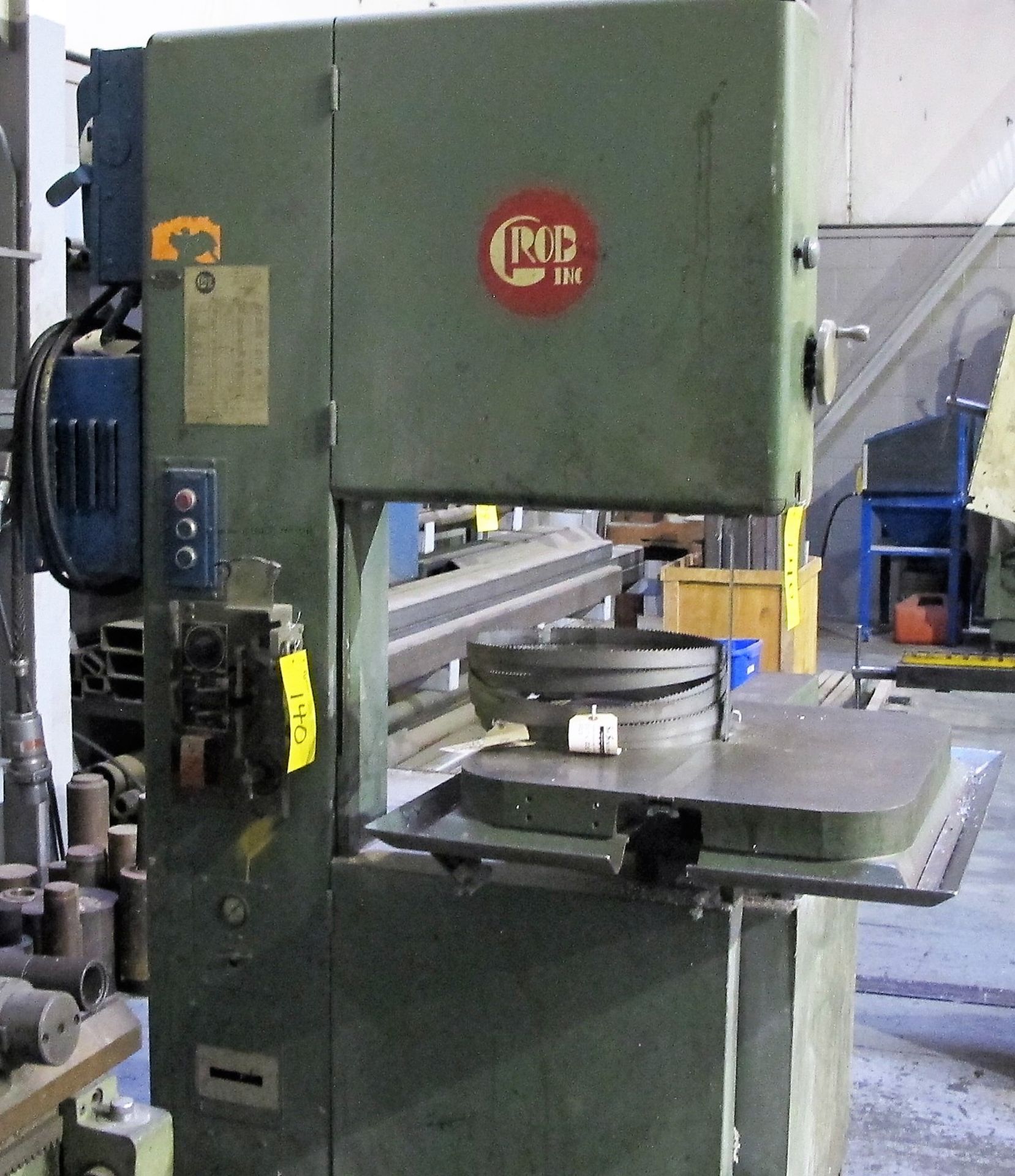 GROB 4V-24 VERTICAL BANDSAW, 24" THROAT, BLADE WELDER, S/N 1281, 24" X 28" TABLE, 600V, SPARE