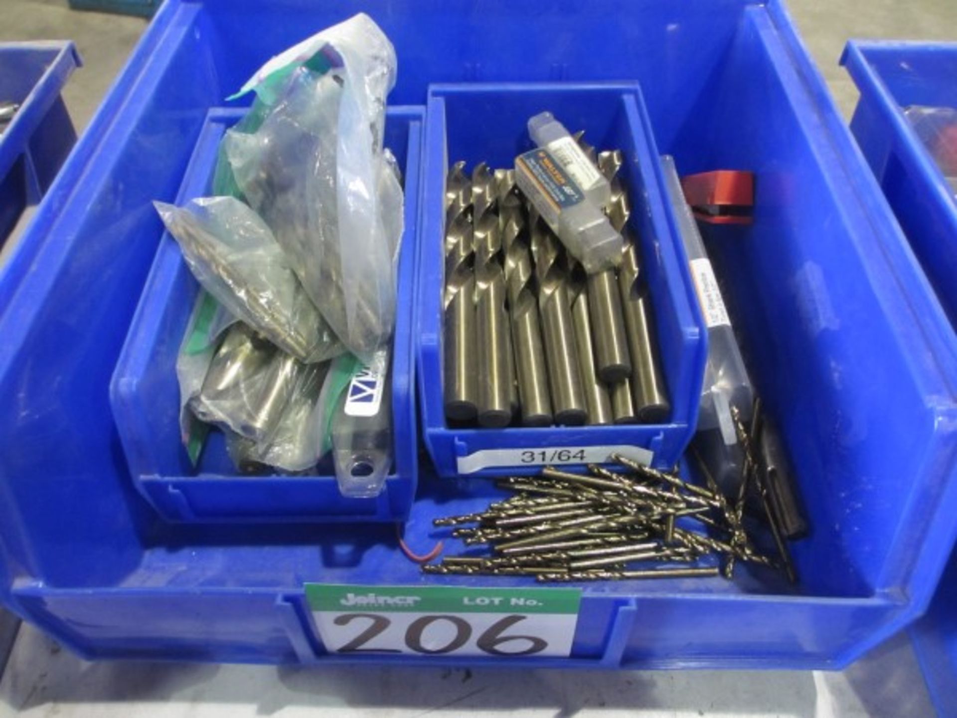 L1: TRAY OF ASST’D DRILL TOOLING