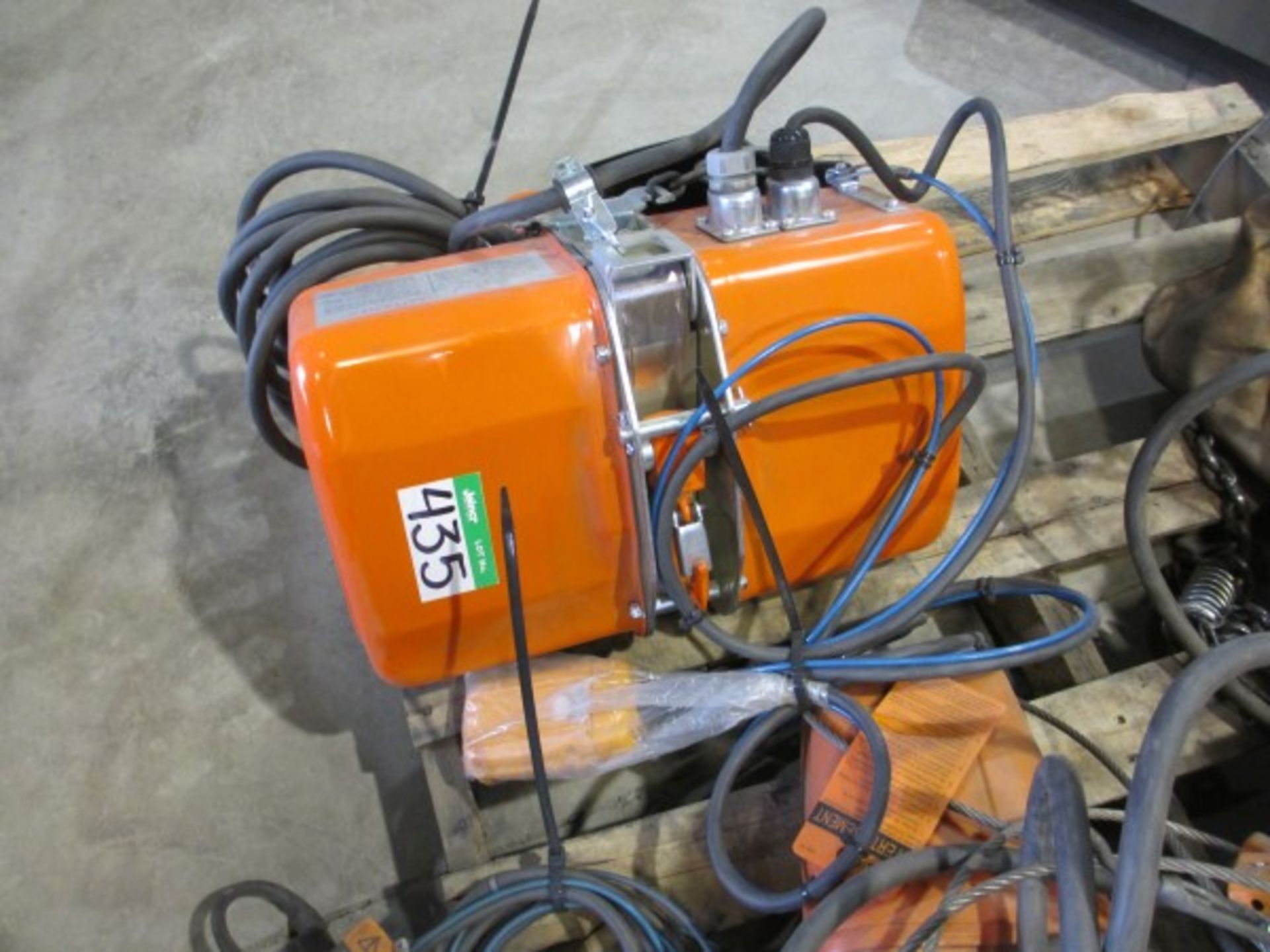 L2: JET 1 TON ELEC. HOIST, 1/2 TON, 115/220/1PH