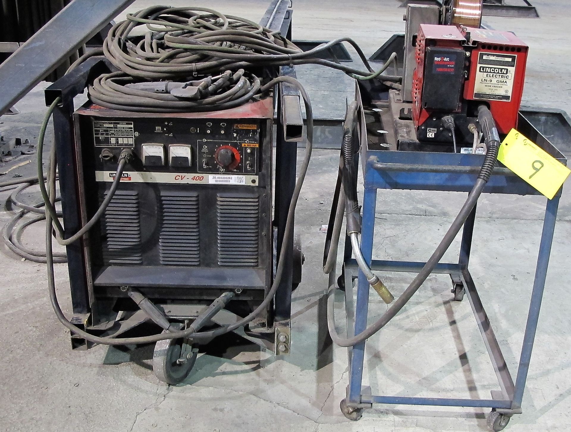 LINCOLN ELECTRIC CV-400 WELDER, S/N C1000200282 W/ LINCOLN ELECTRIC LN-9 GMA WIRE FEEDER, CABLES &