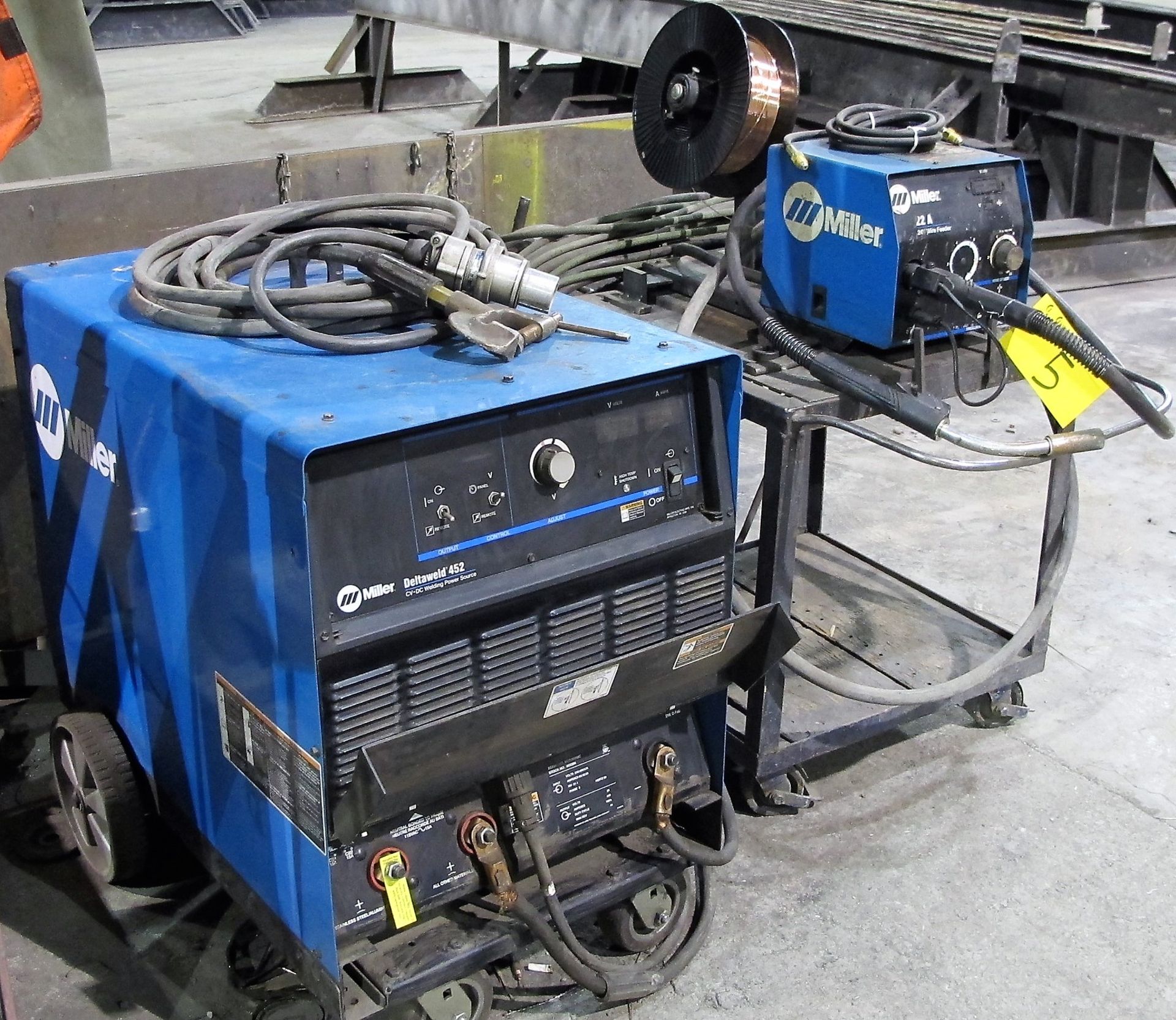 MILLER DELTAWELD 452 WELDER, S/N MD230058C W/ MILLER 22A WIRE FEEDER, CABLES & CART - Image 2 of 4