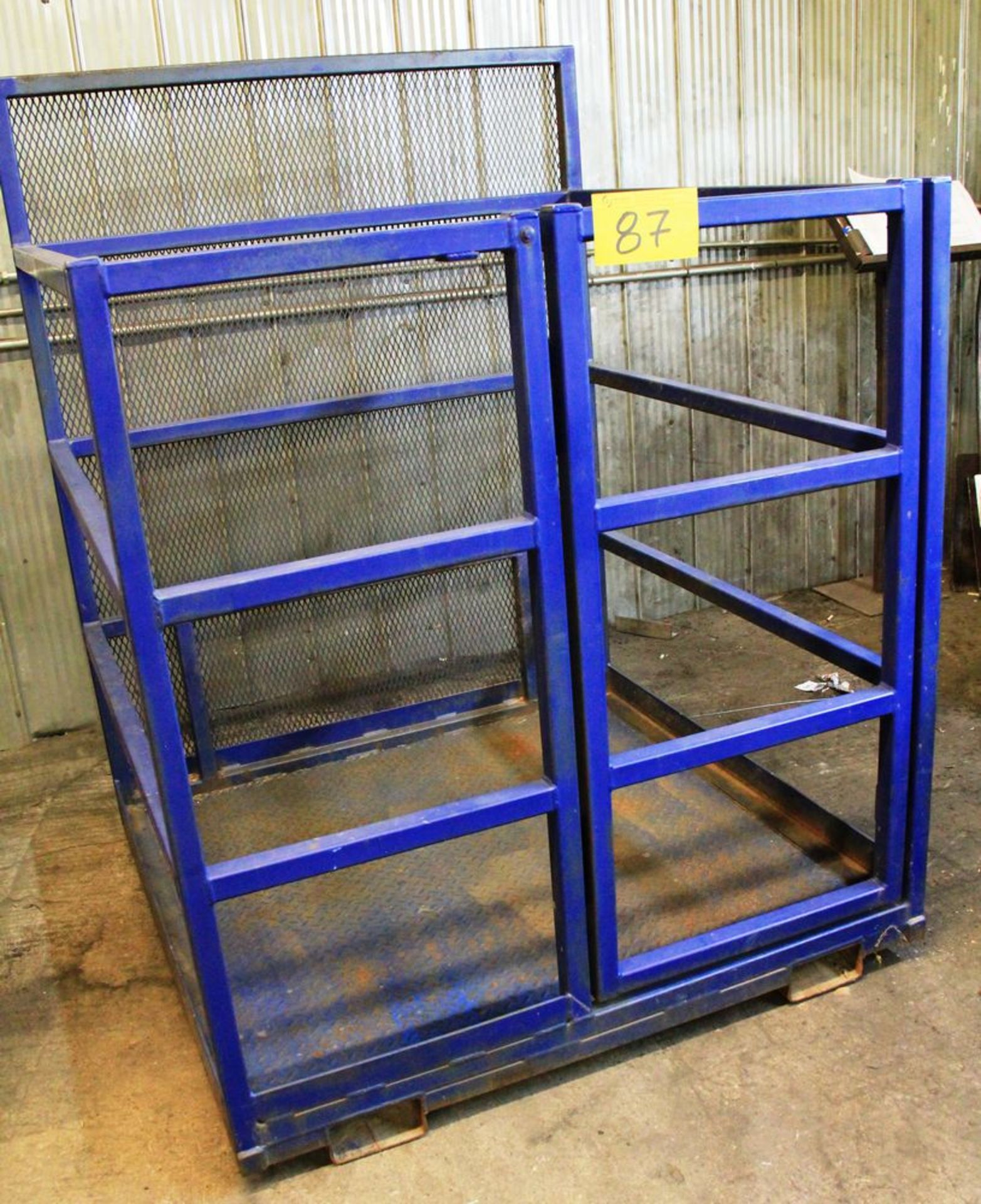 STEEL FORKLIFT MANCAGE