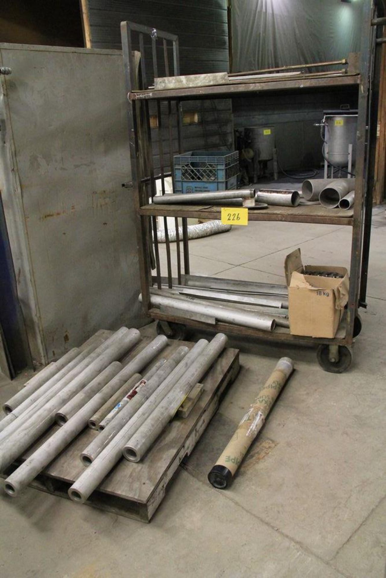 PALLET & PORTABLE CART C/W ASST. S/S INVENTORY