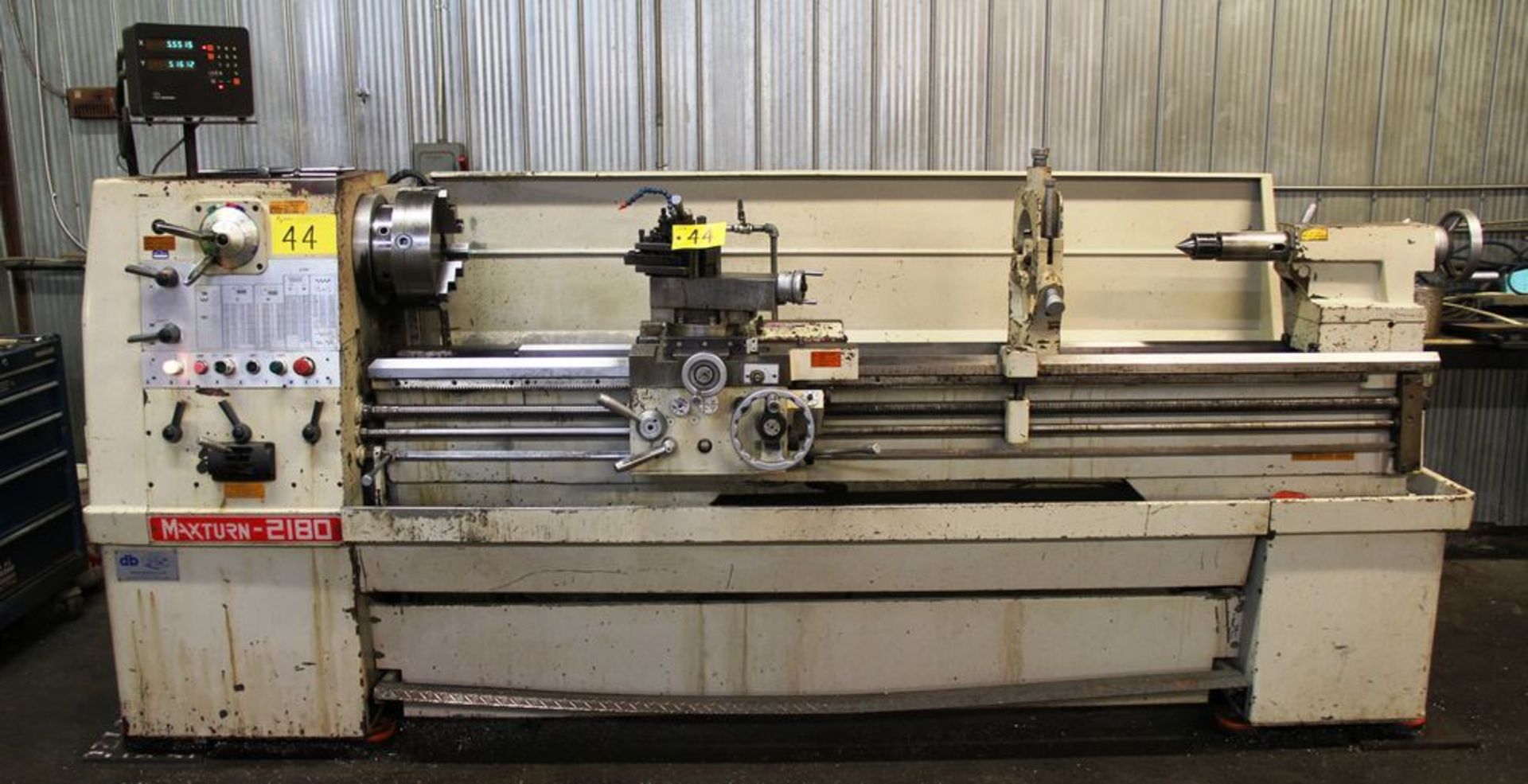 MAXTURN 2180 ENGINE LATHE, 21" SWING, 80" LONG BED, QUICK CHANGE TOOL POST, 3" SPINDLE BORE, 3 & 4