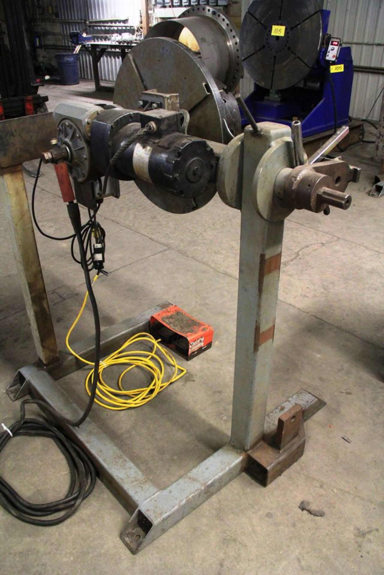 IRCO 2-2526 WELDING POSITIONER, 24" FACE PLATE, 3 JAW CHUCK, FOOT CONTROLLER, 1 PHASE, 110 AMP, - Image 3 of 3