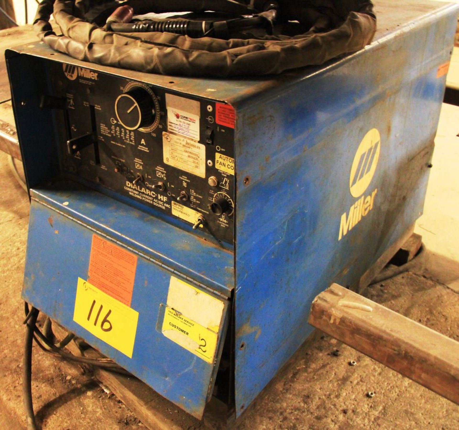 MILLER DIALARC HF ELECTRIC WELDER C/W TIG - Image 2 of 3