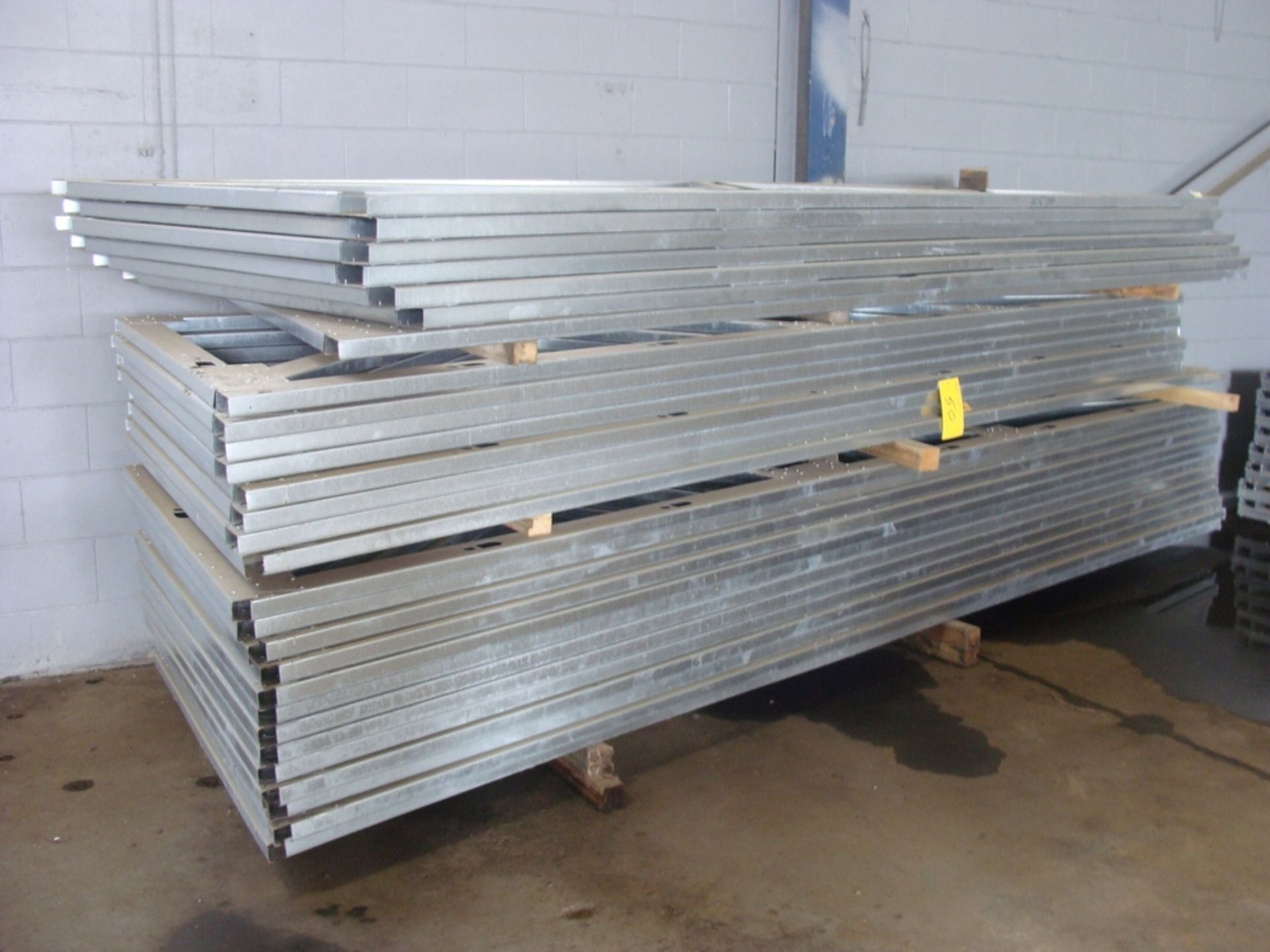 LOT OF ASST. ROOFING TRUSS, (8) PC APPROX. 320" X 35-1/2", (7) PC 159" X 2" X 54", (7) PC 179" X - Image 2 of 4