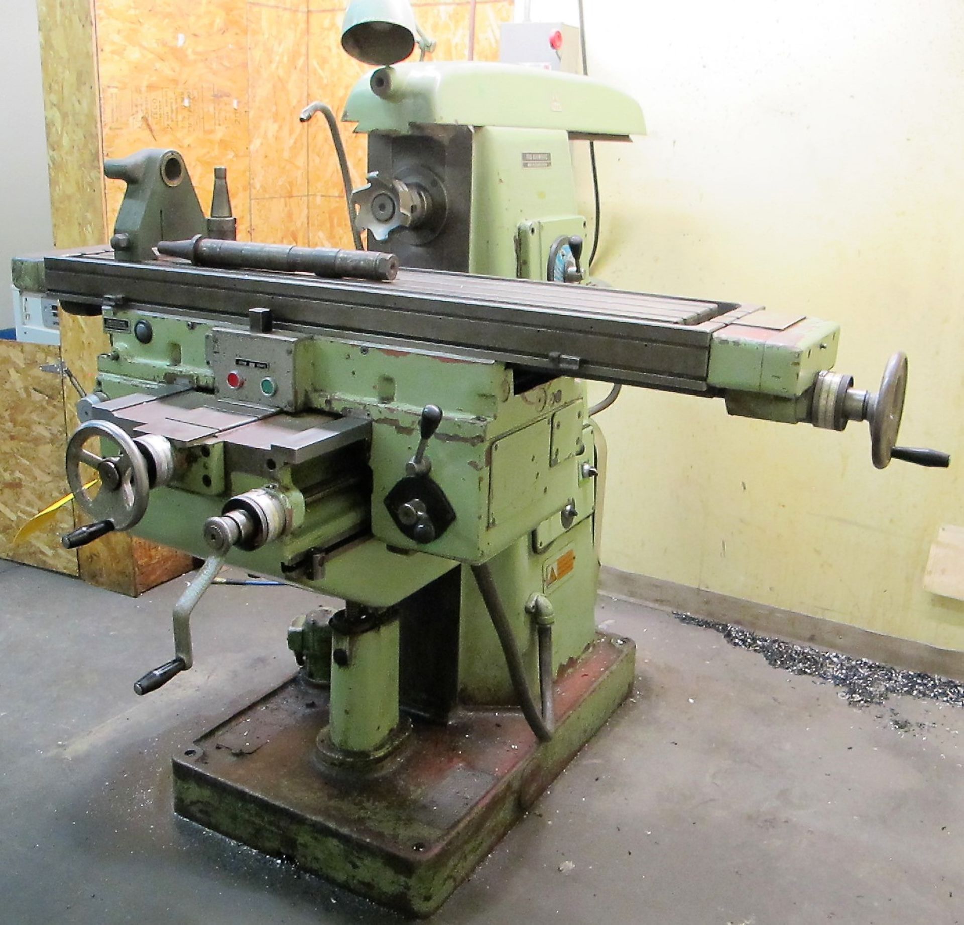 TOS FA3A3 HORIZONTAL MILLING MACHINE, S/N 2021, MILLING ATTACHMENT, 5.5 HP, 10 - 315 METERS/ - Image 2 of 5