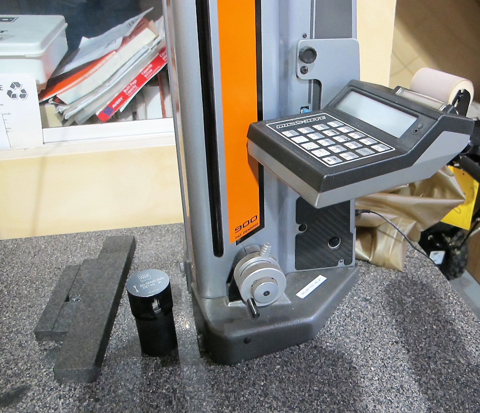 TESA MICRO-HITE 900 DIGITAL HEIGHT GAUGE, W/ATTACHMENTS - Image 2 of 3