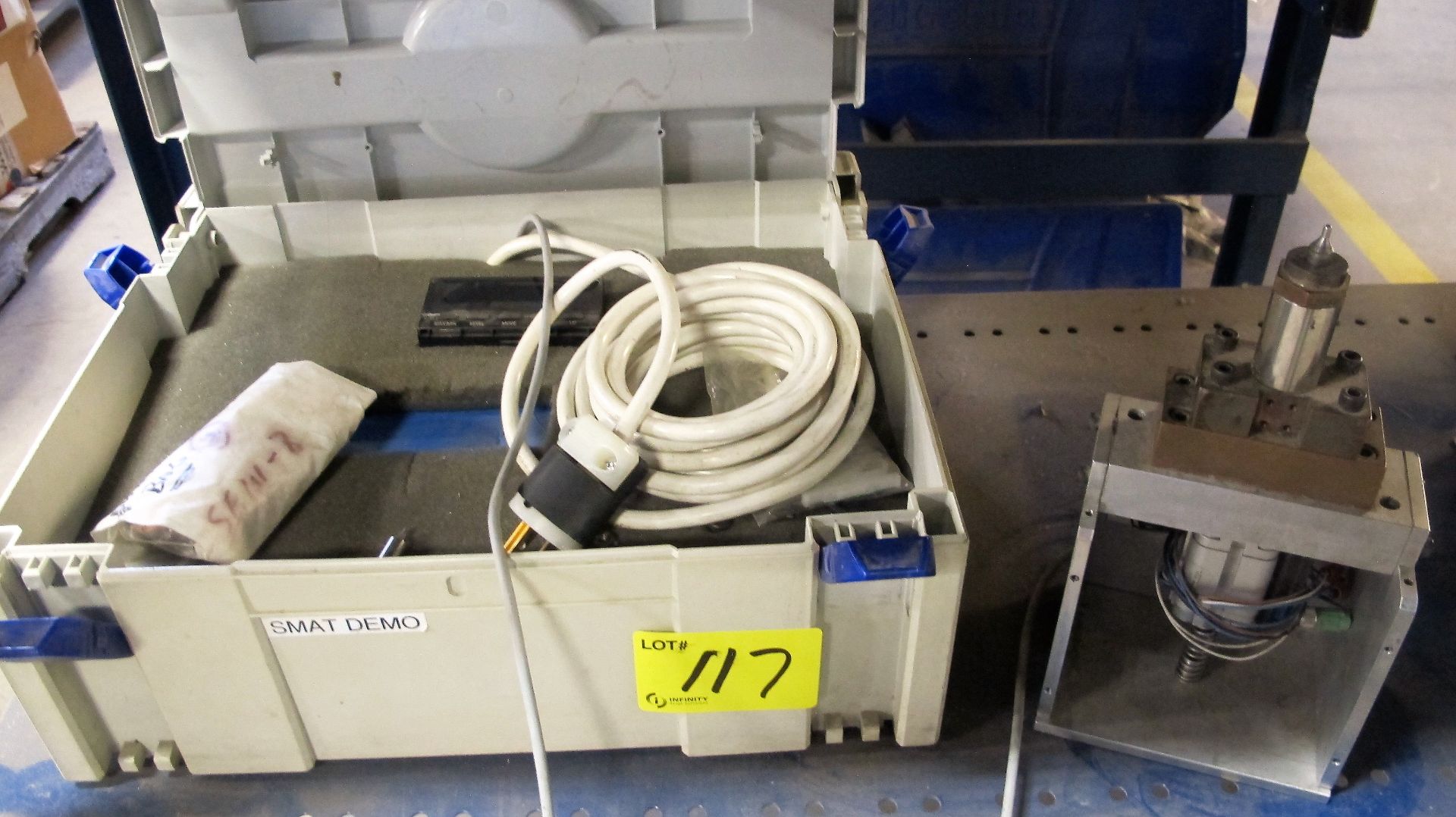 BLUE METAL SHELF W/ CONTENTS INCLUDING ALLEN-BRADLEY CONTROLLERS, POWERFLEX CONTROLLER, SIEMENS - Image 8 of 9