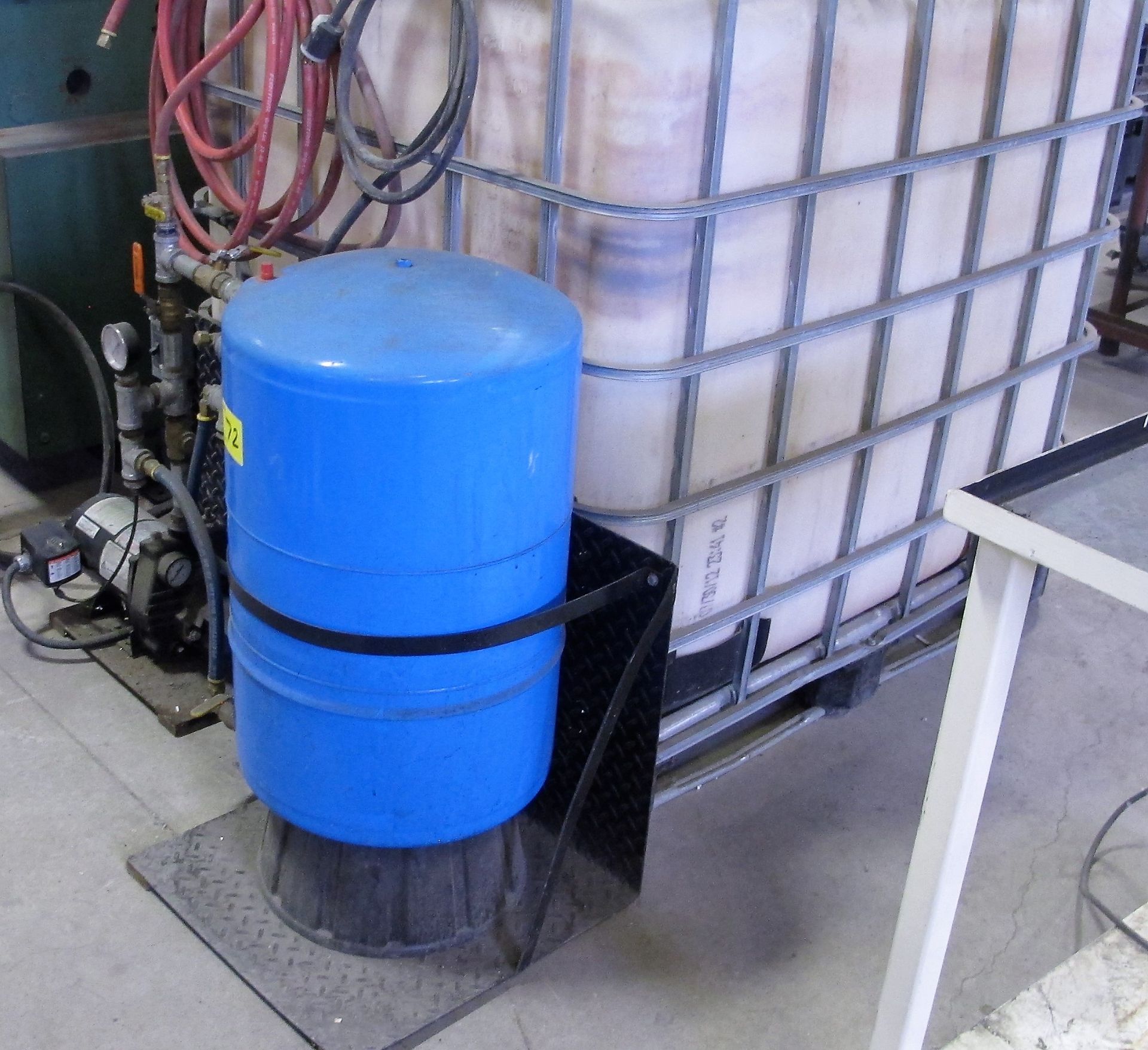 CUSTOM SPOT WELDER COOLING TANK - Image 2 of 3