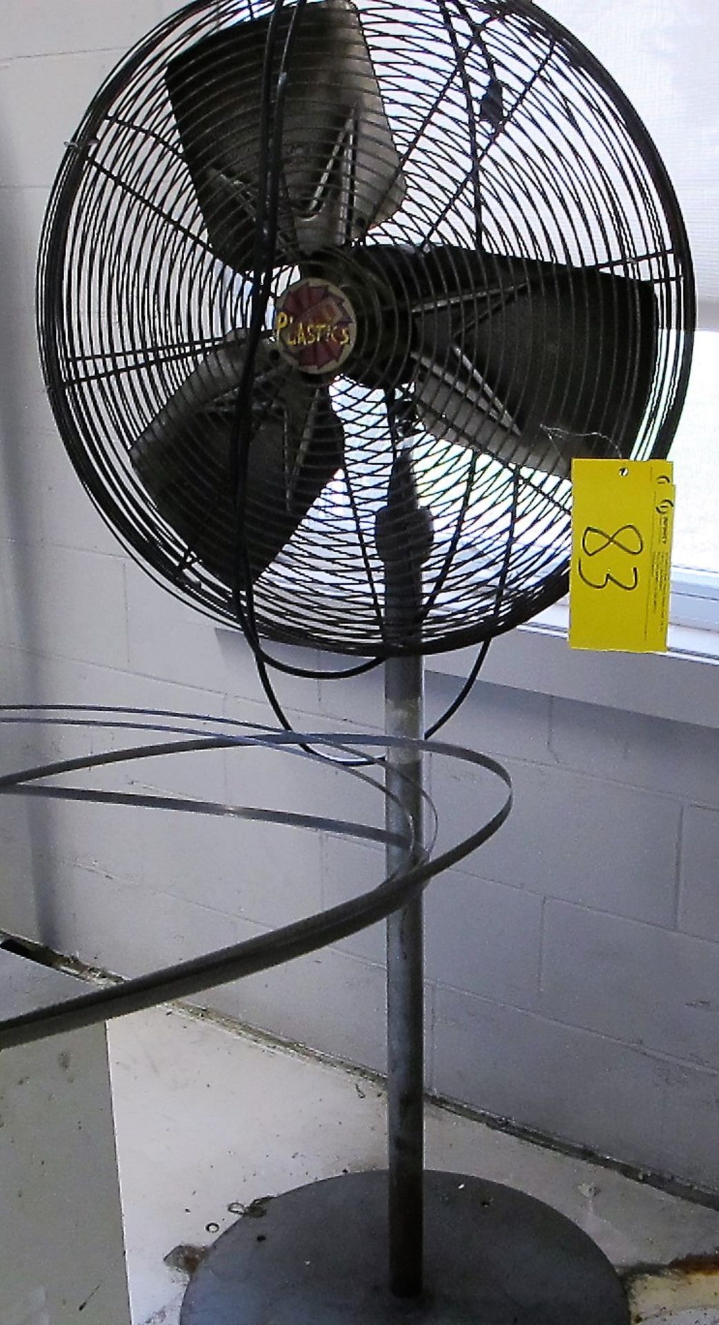 LEED FAN PEDESTAL FAN