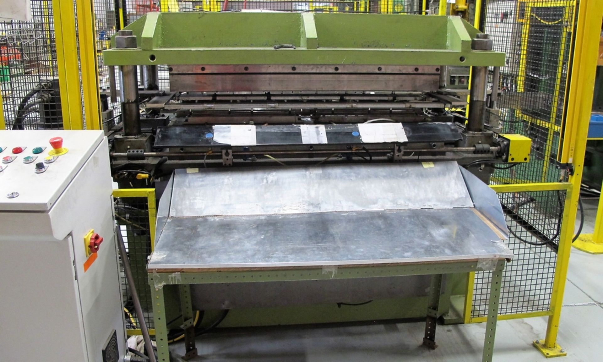 APPLIED AUTOMATION CANADA 4 POST 40 TON HYDRAULIC DIE TRANSFER SYSTEM INCLUDES LIGHT CURTAIN, - Image 3 of 8